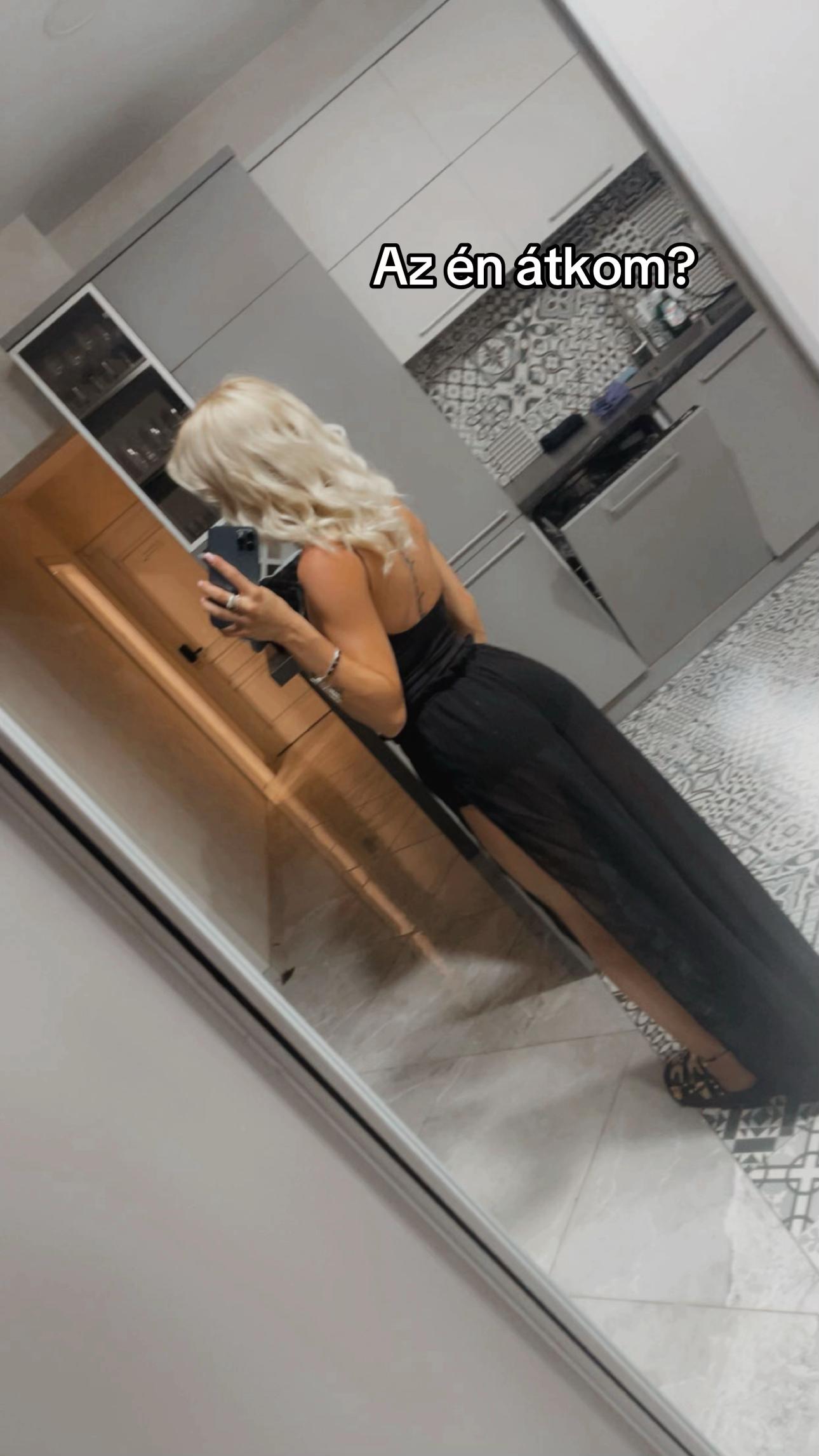 @Szabó Dorina
