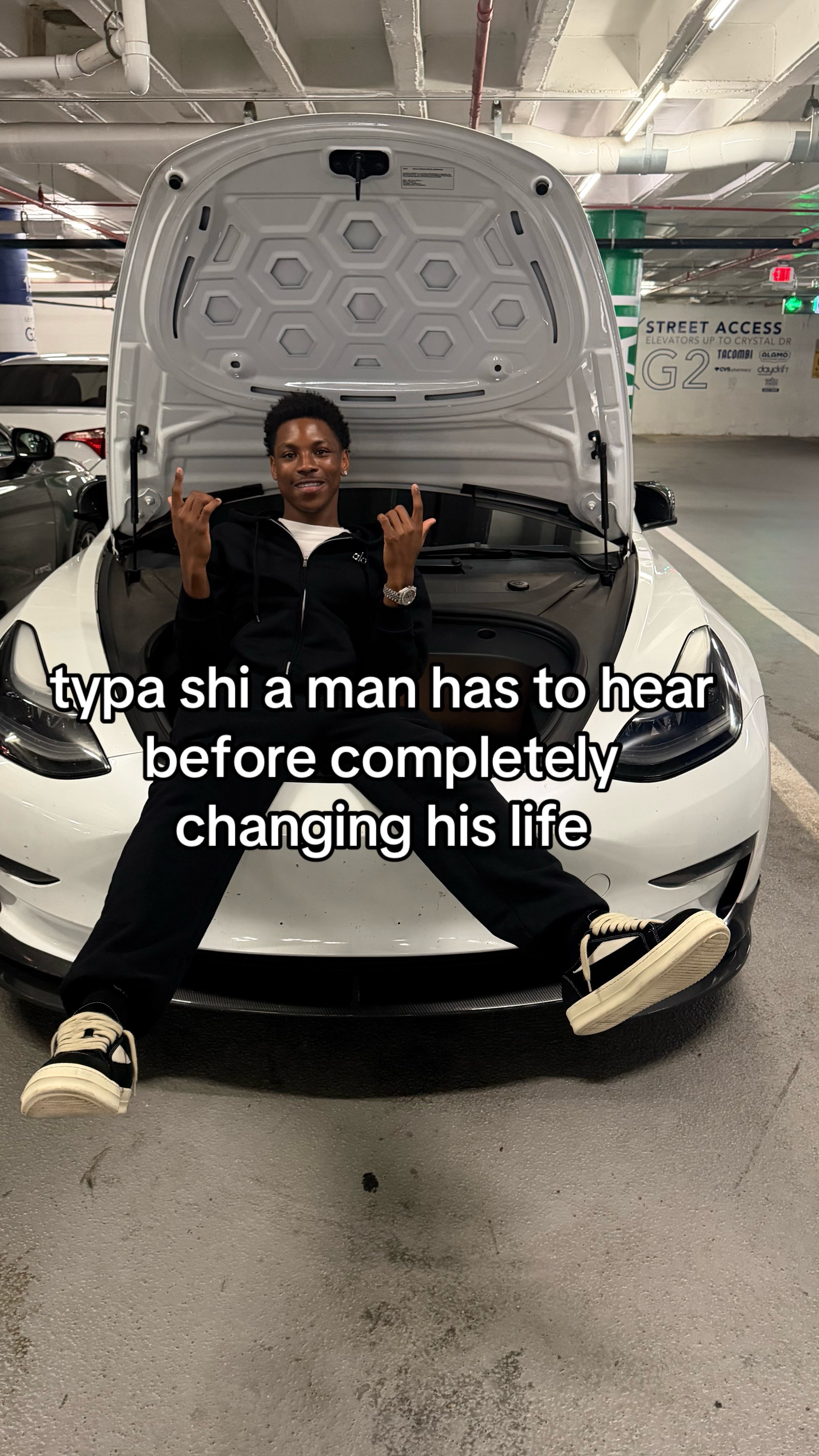 @TayWPYO🦅-IG In BIO