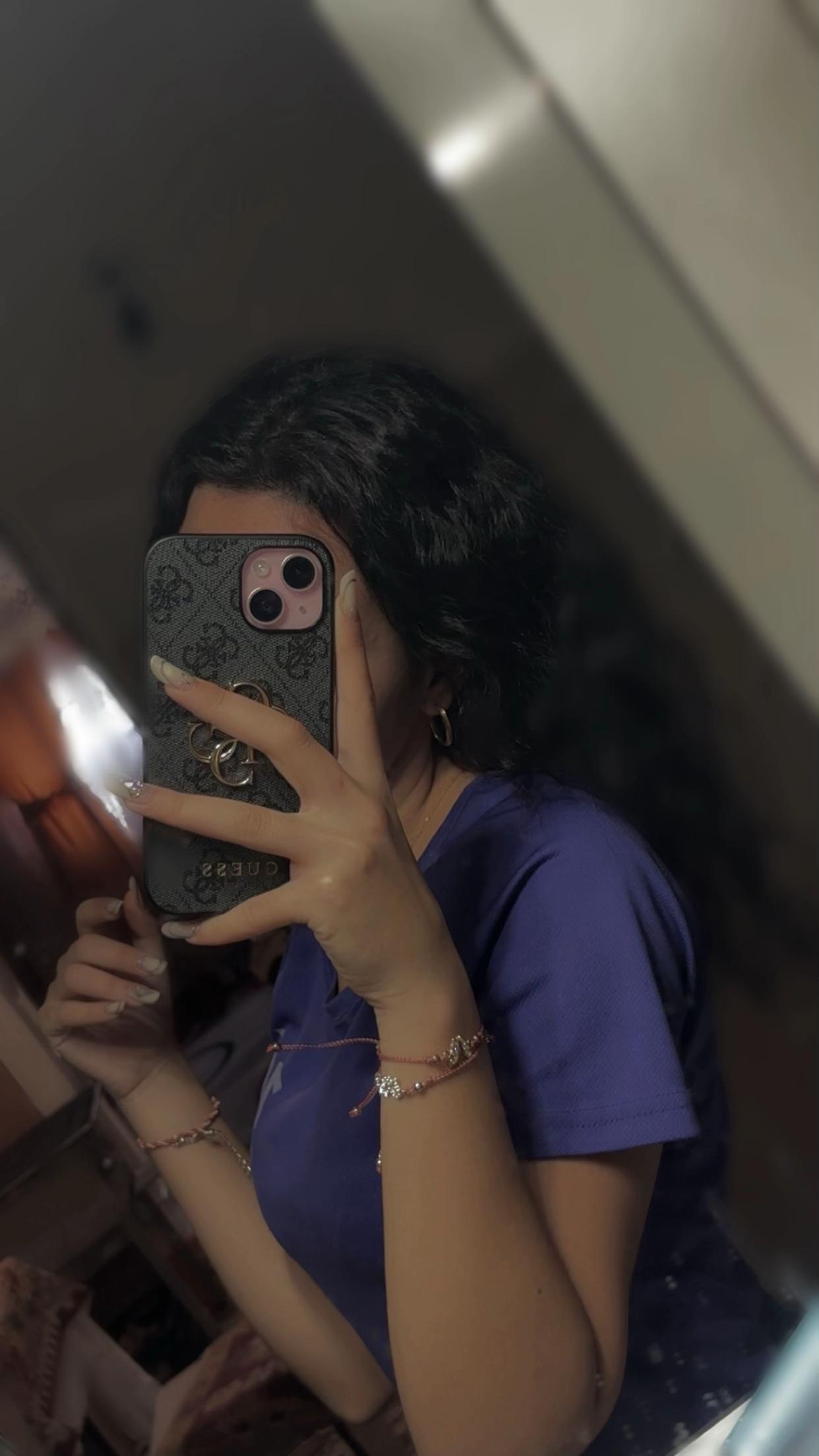 @Ana