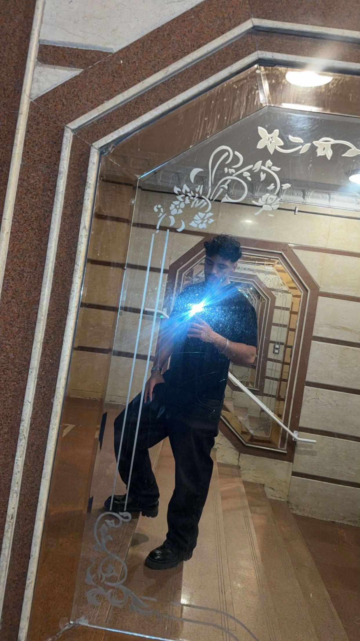 @ʐ