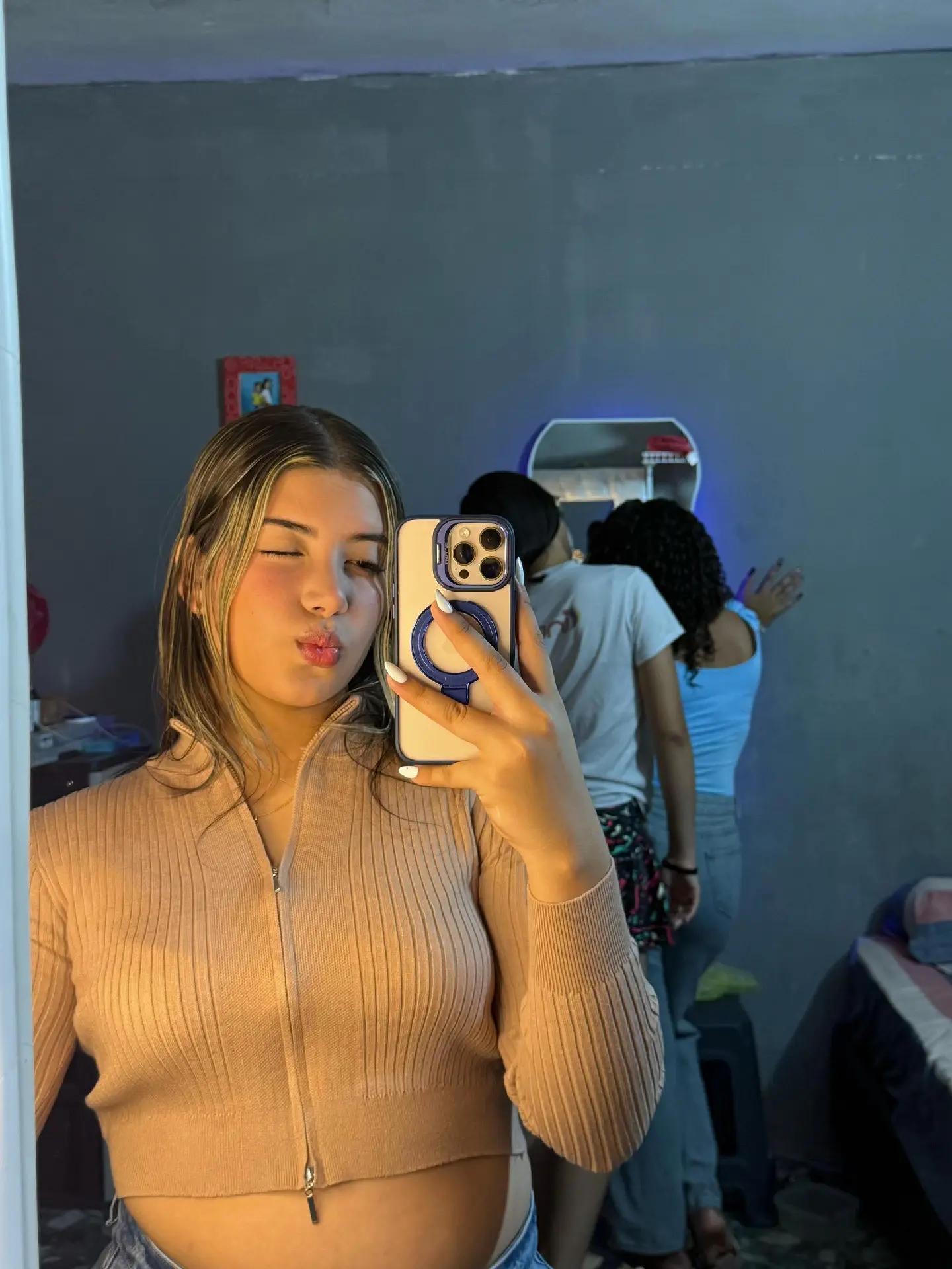 @Pao...