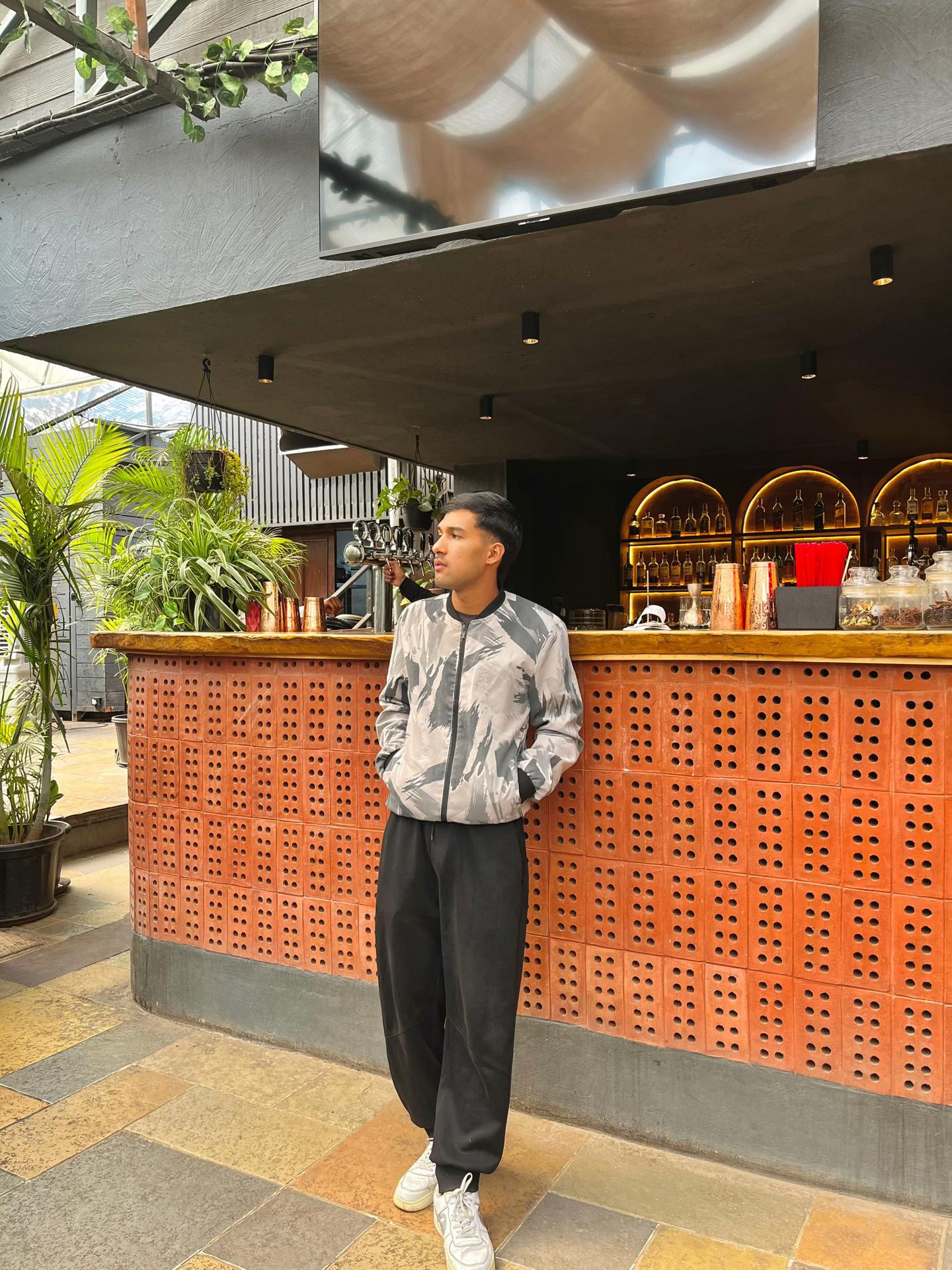 @Bikram vlogs