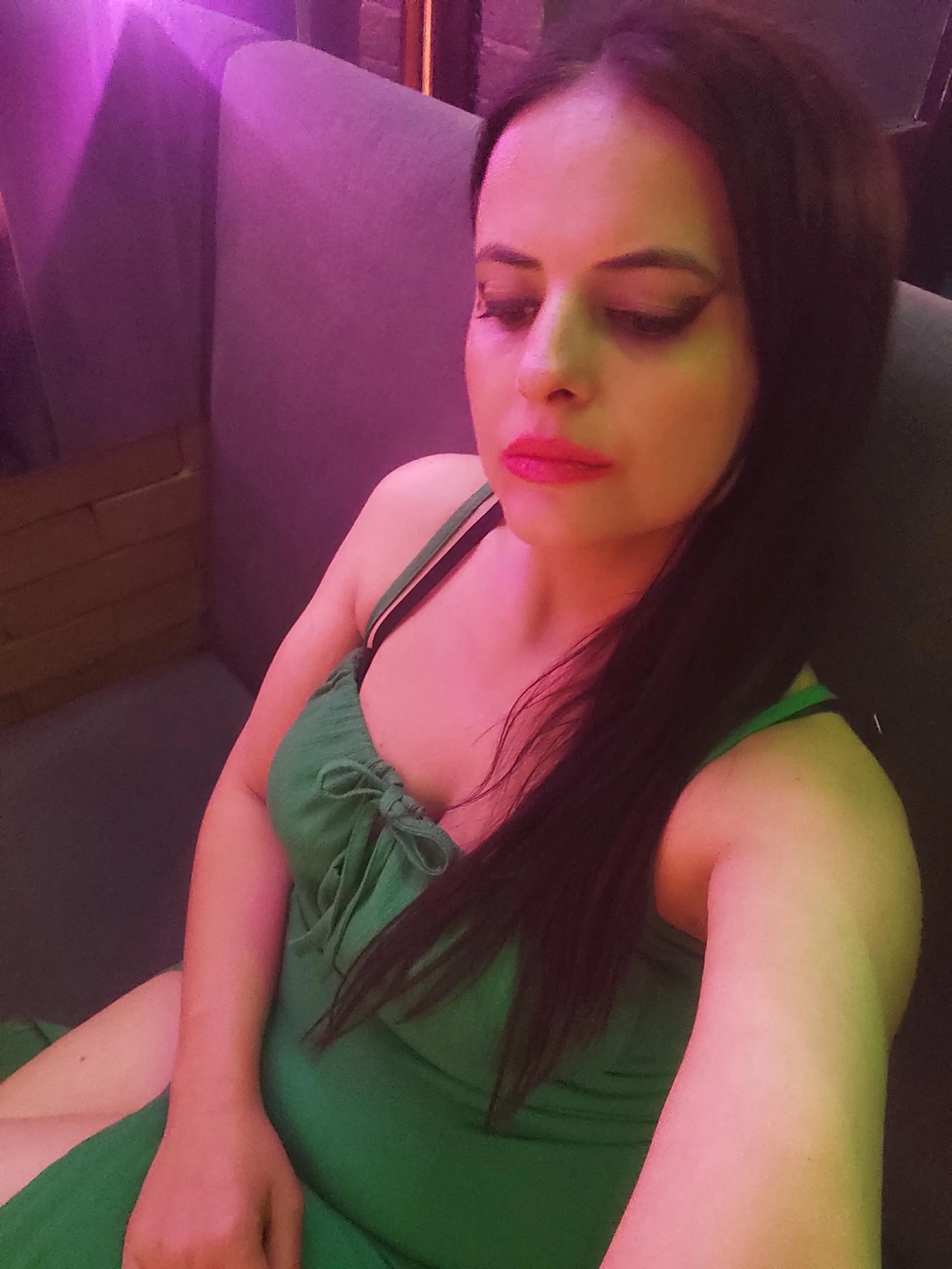 @Hlya Engindeniz
