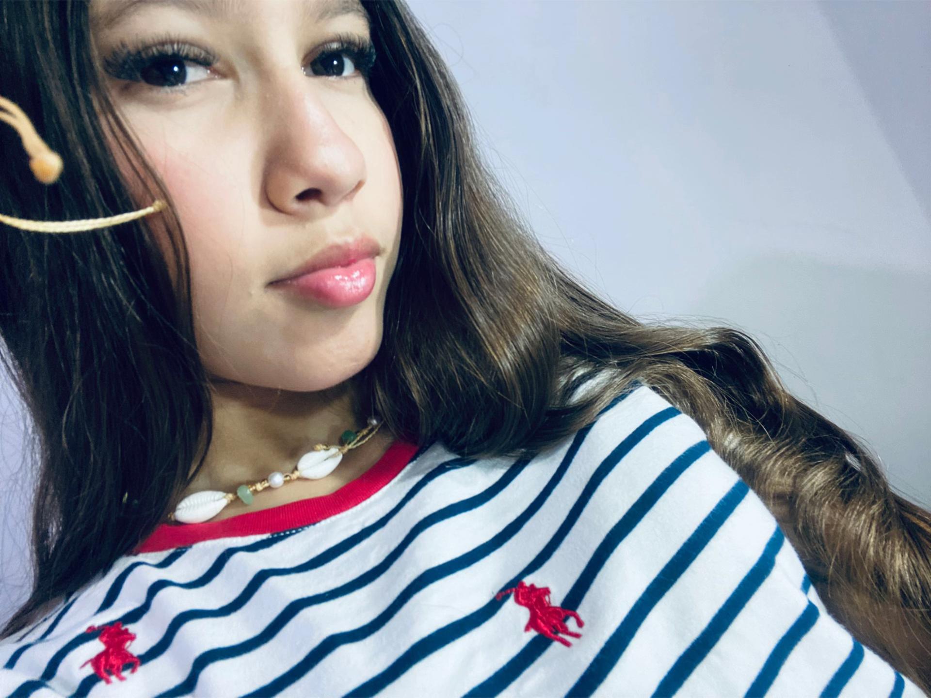@Camilita💗