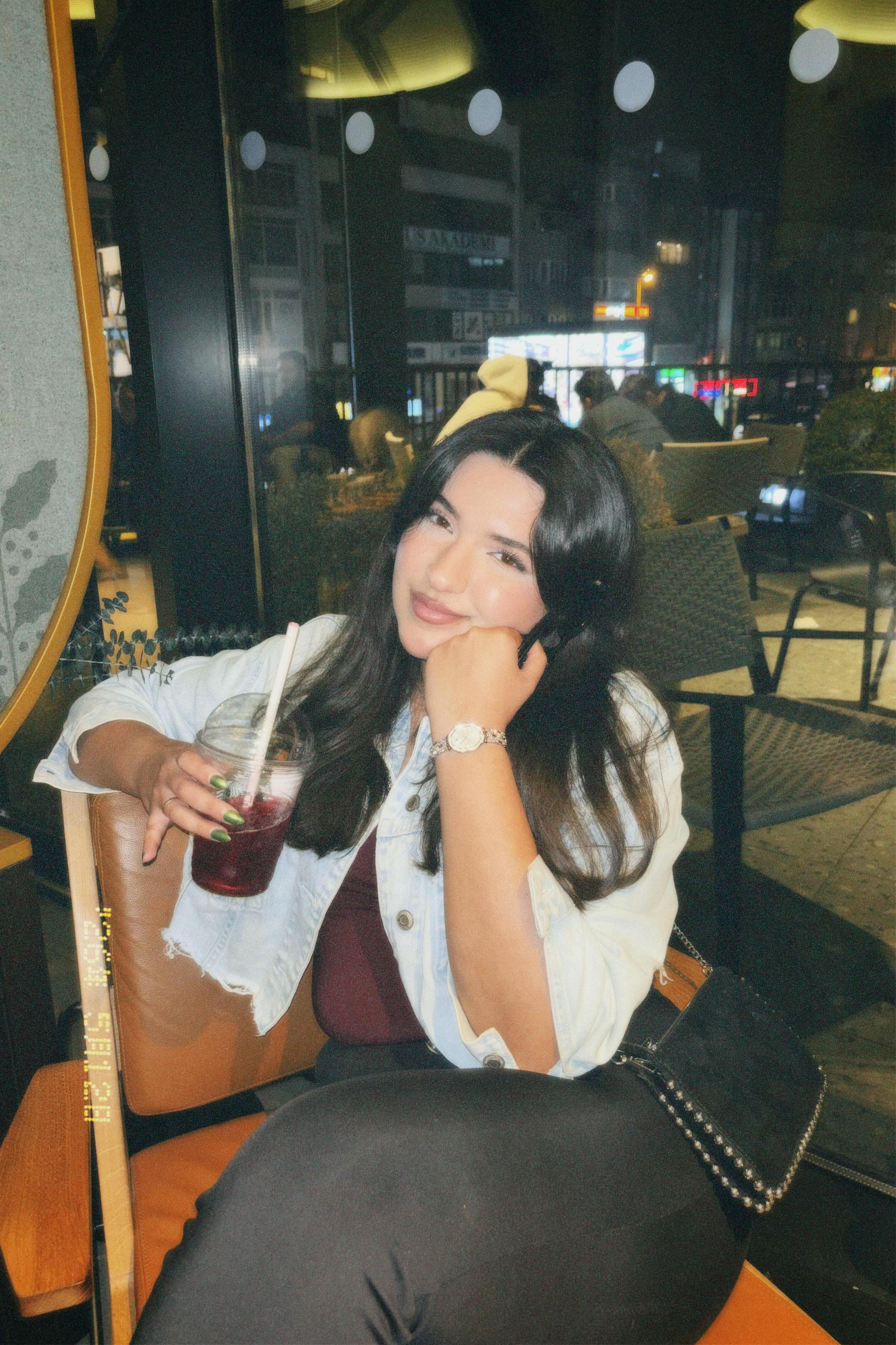 @G&uuml;lnur ୨ৎ