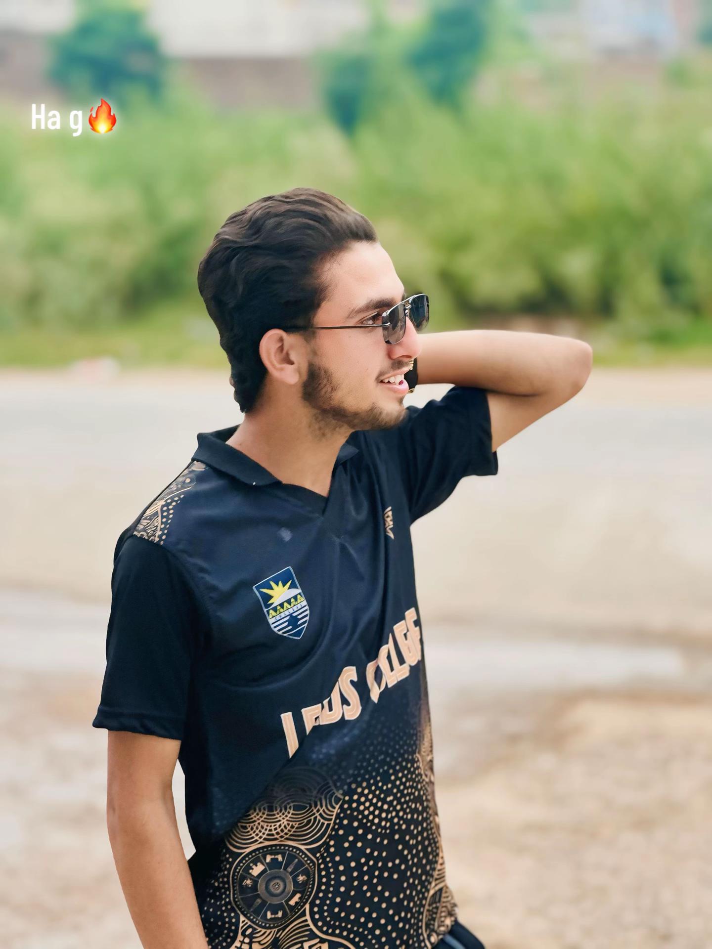 @QARI 46 👑