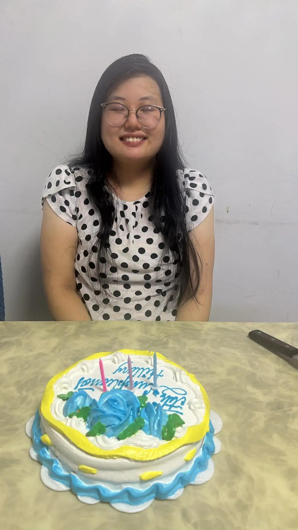 @Hillary Yau l 邱美岁