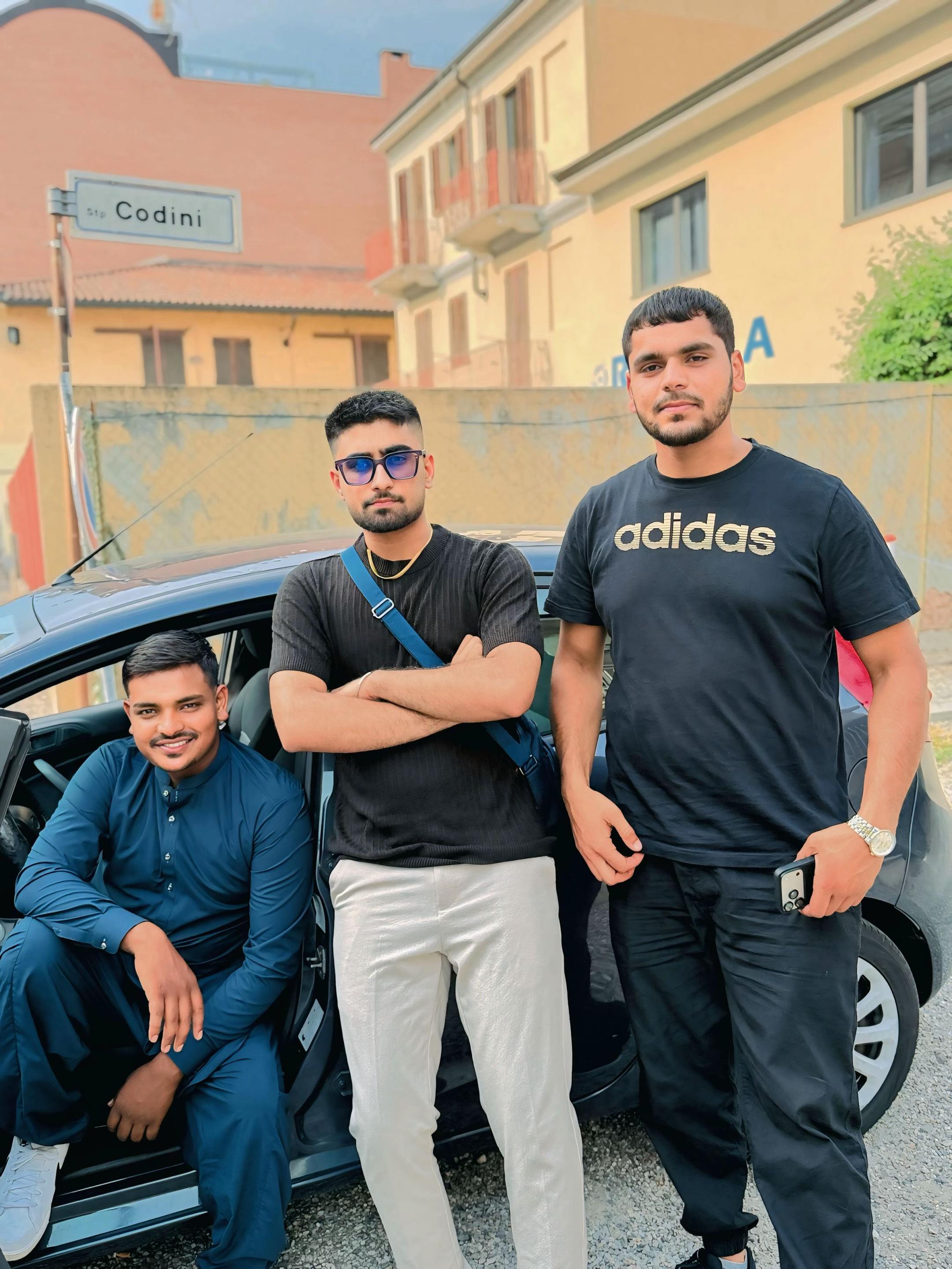 @༒MIAN ANAS ༒🇮🇹