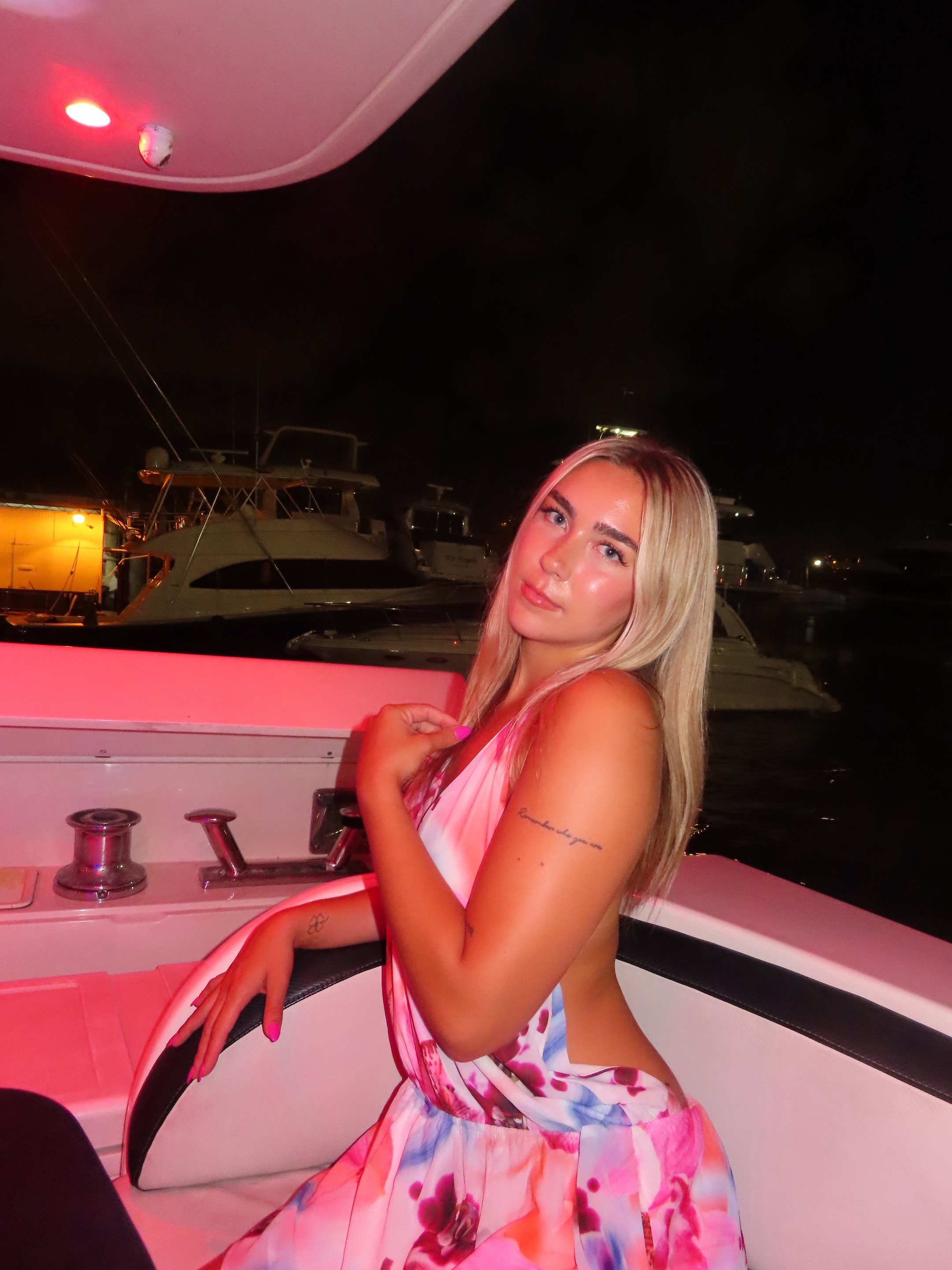 @jjthebarb
