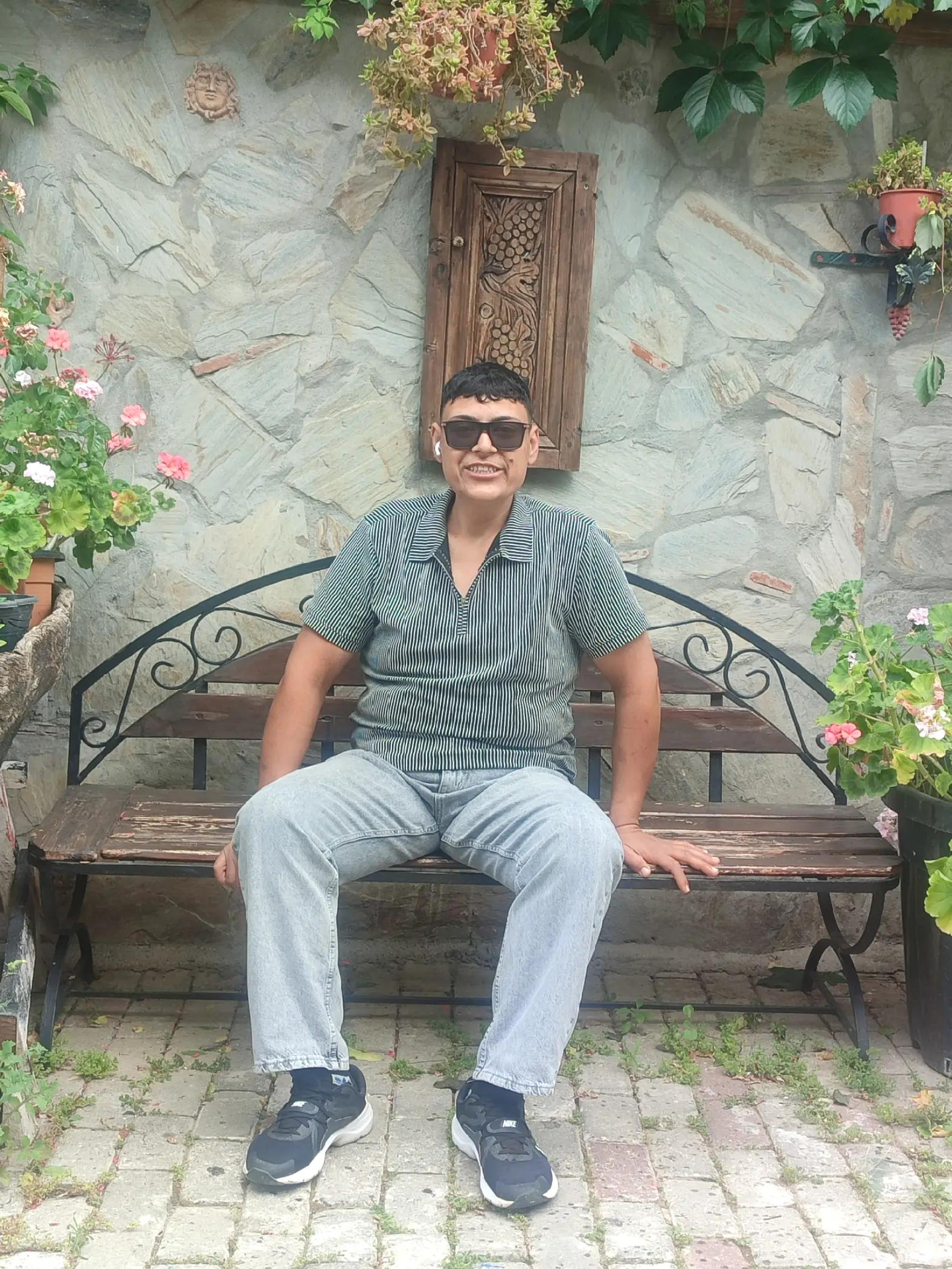 @Melihgezen