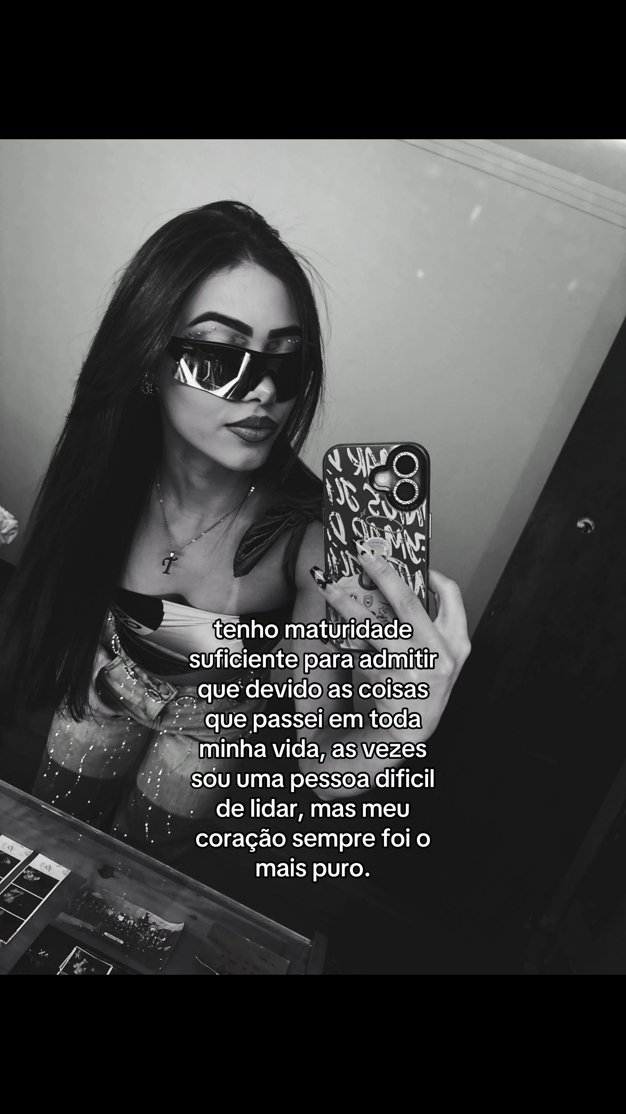 @Thayssa__
