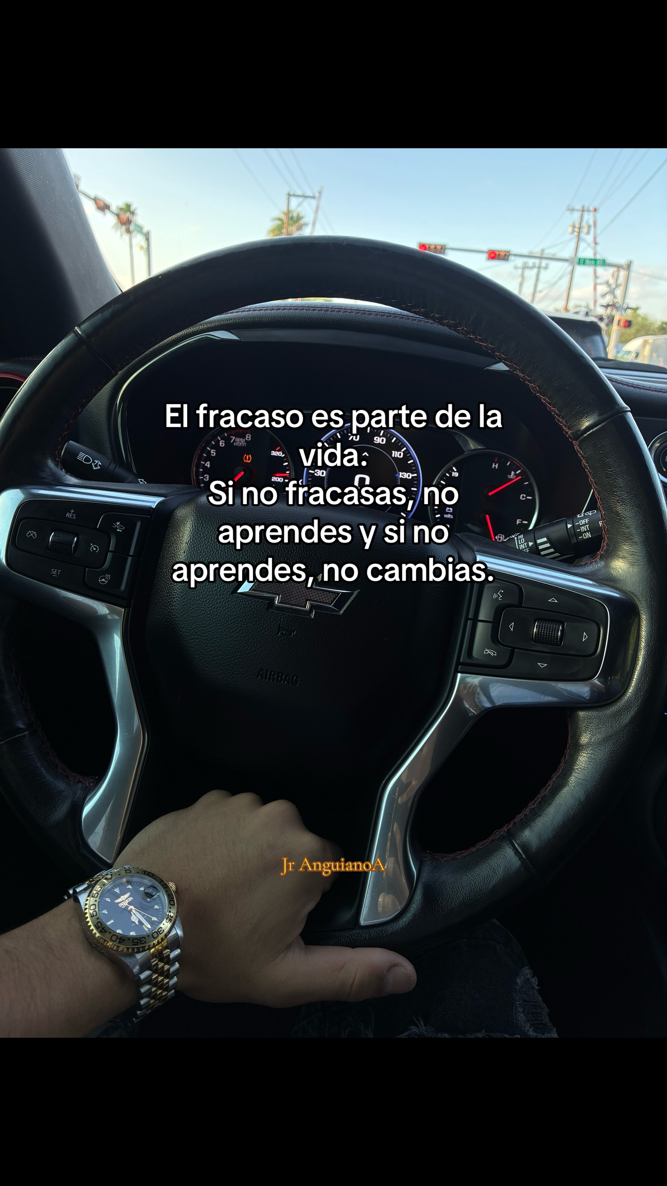 @Junior Anguiano