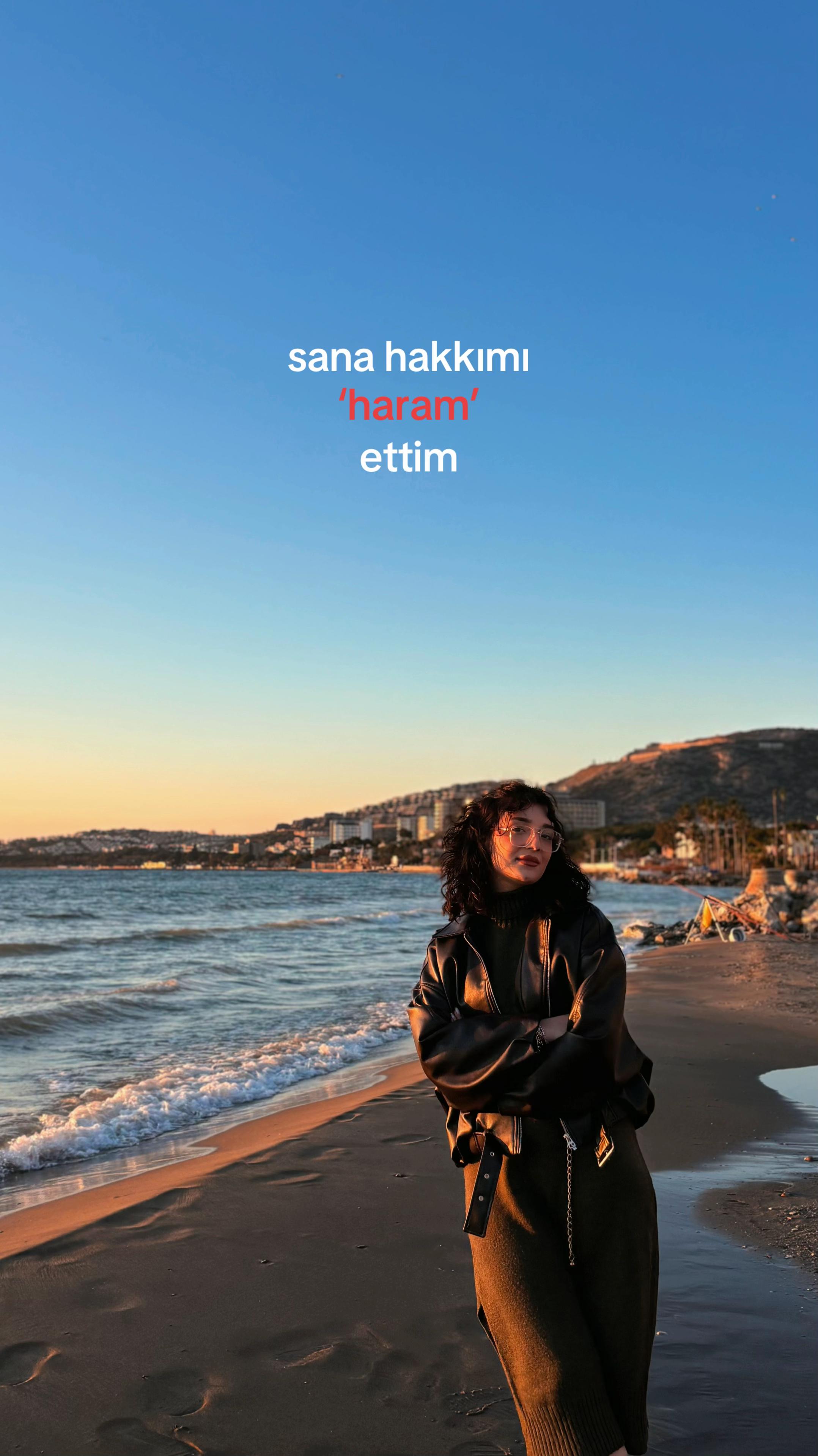 @&ouml;ylesine biri