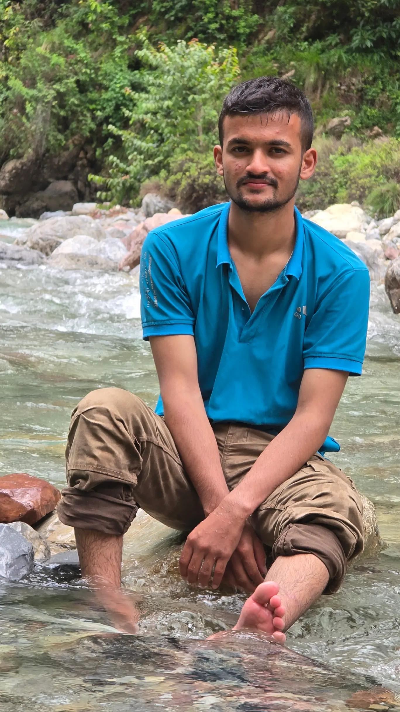 @ghanshyam khadka 📷