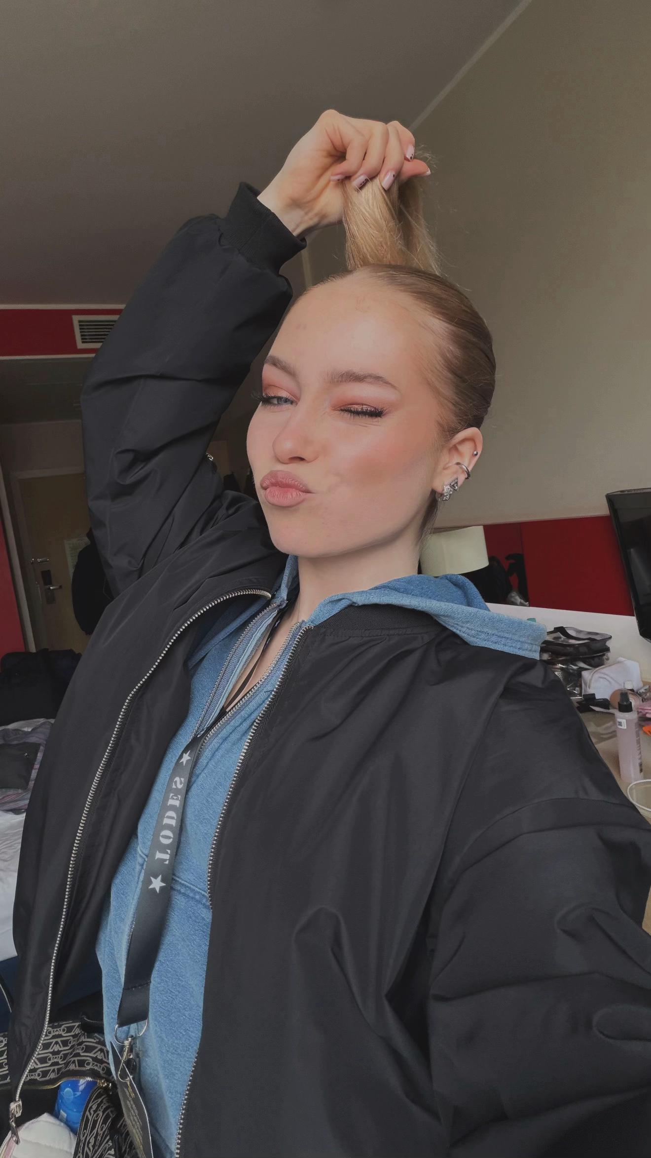 @Кузя 🖤