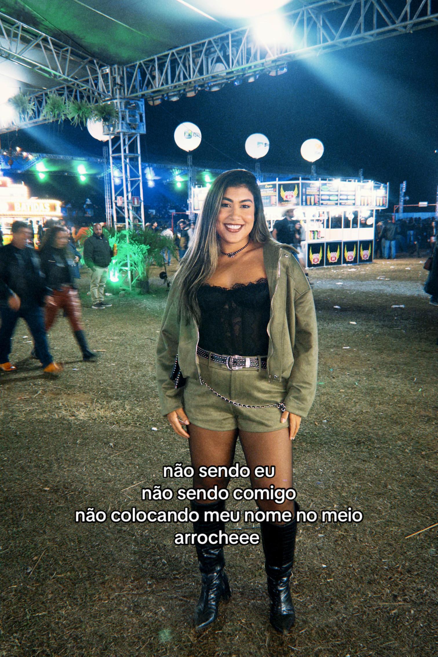 @Mariana Cristina