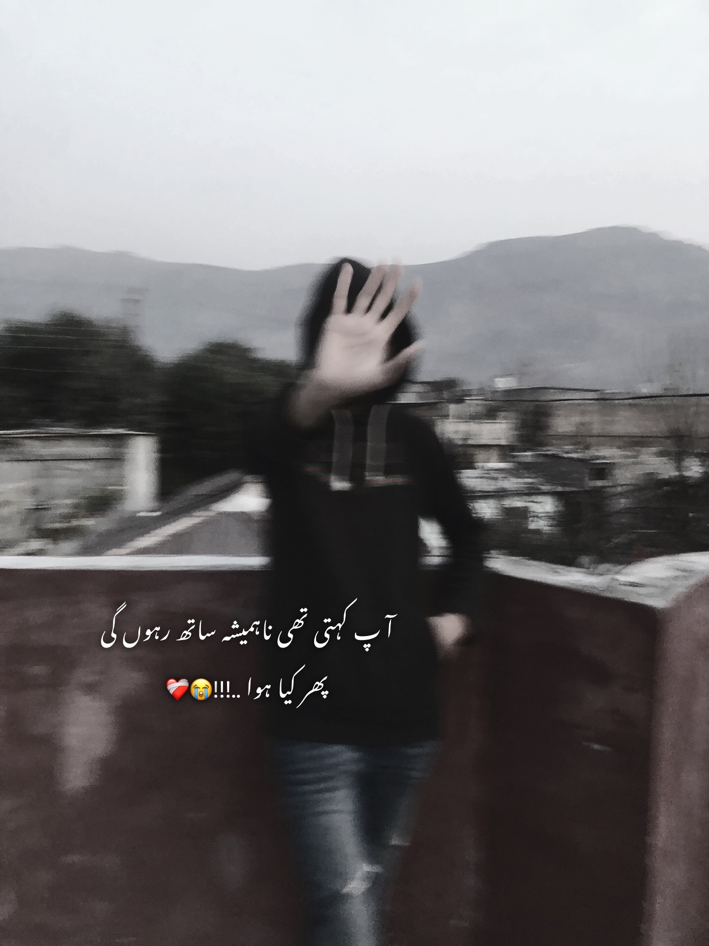@🖤