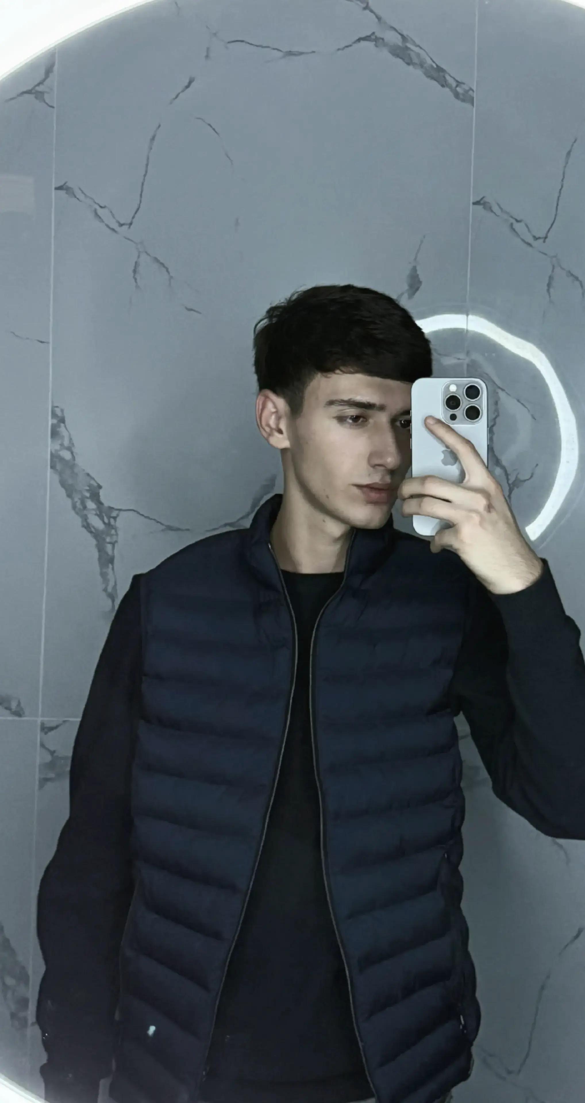 @&uuml;mid
