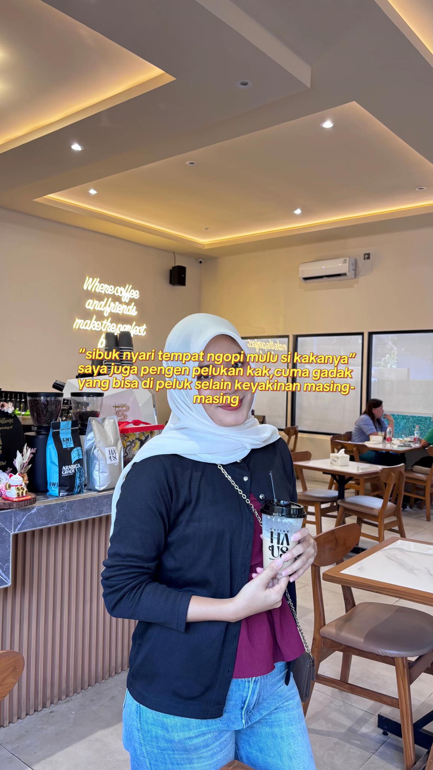 @putri sinaga