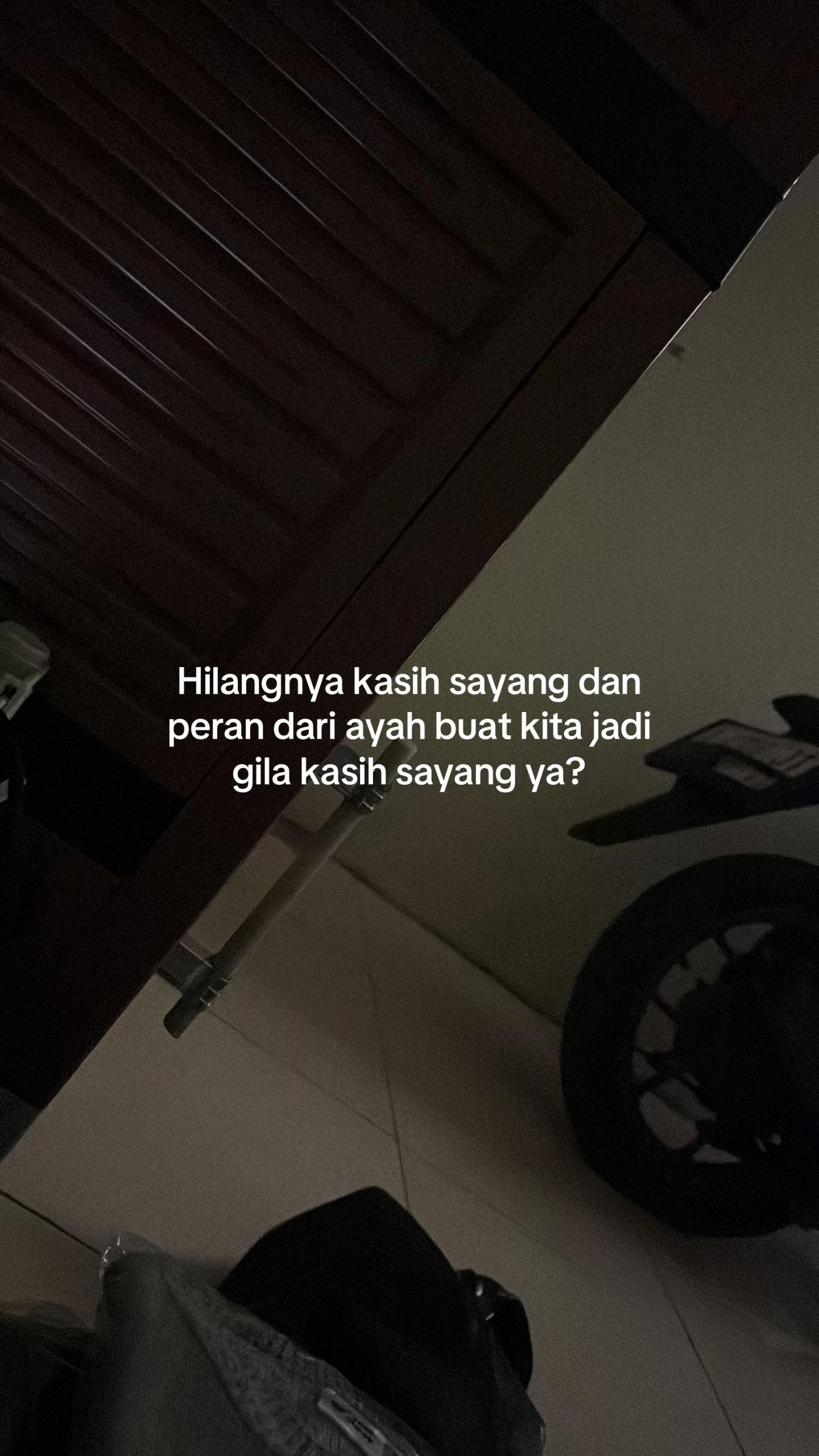 @Y U R A A A