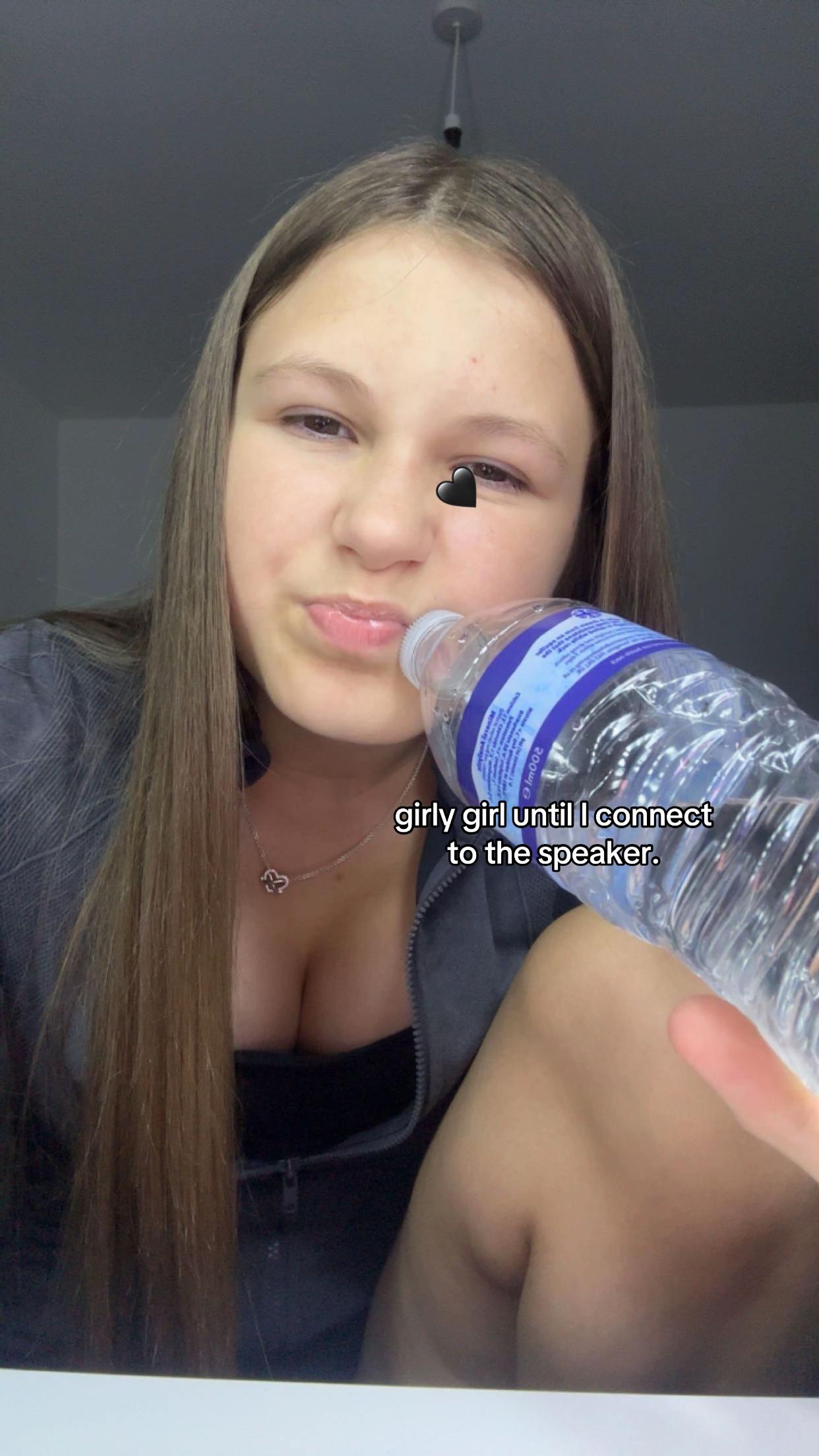 @𝓔𝓶𝓲𝓵𝔂👸🏽👀🤍