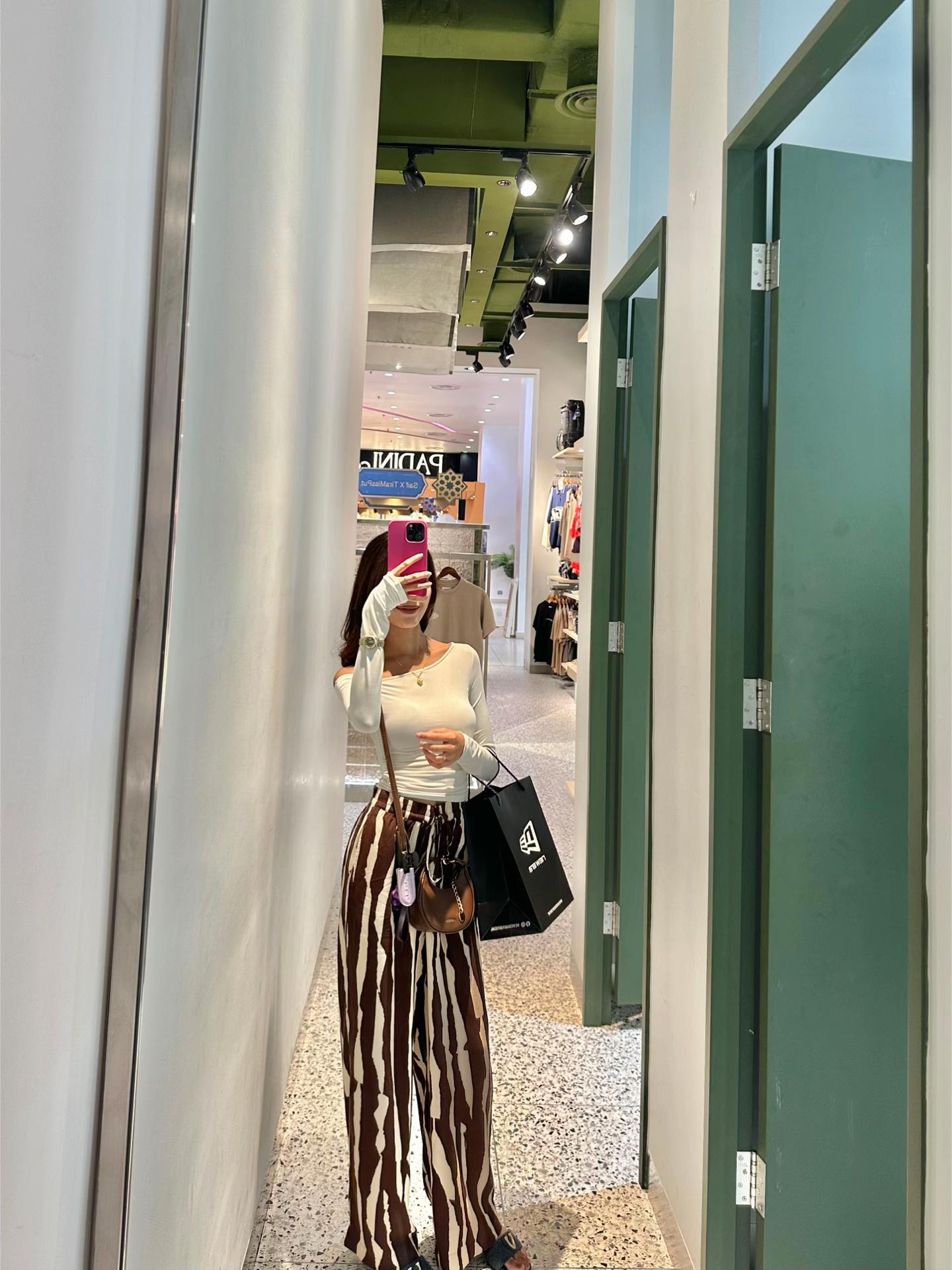 @Anissuraya🌸