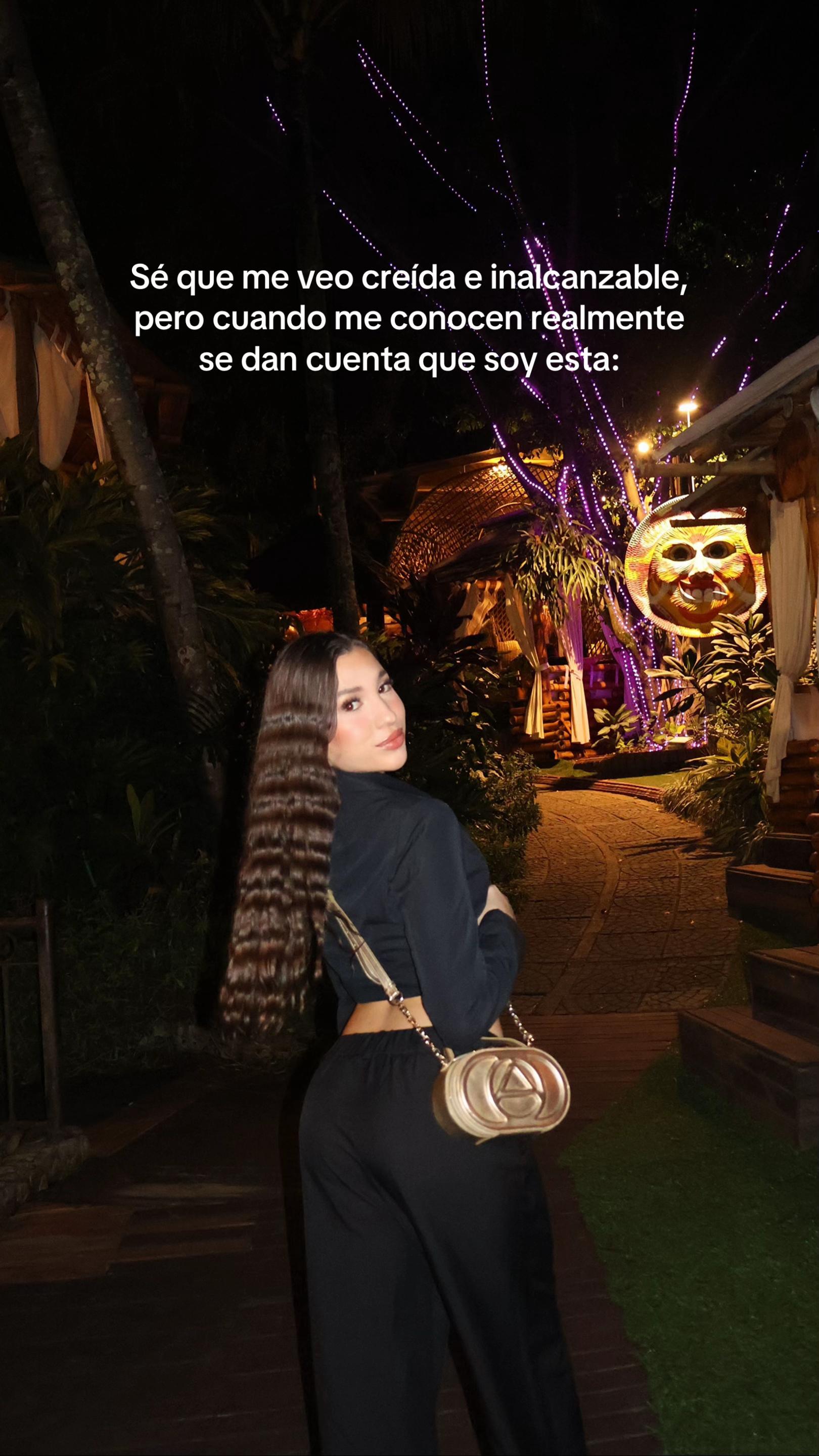 @Gabriela🦋