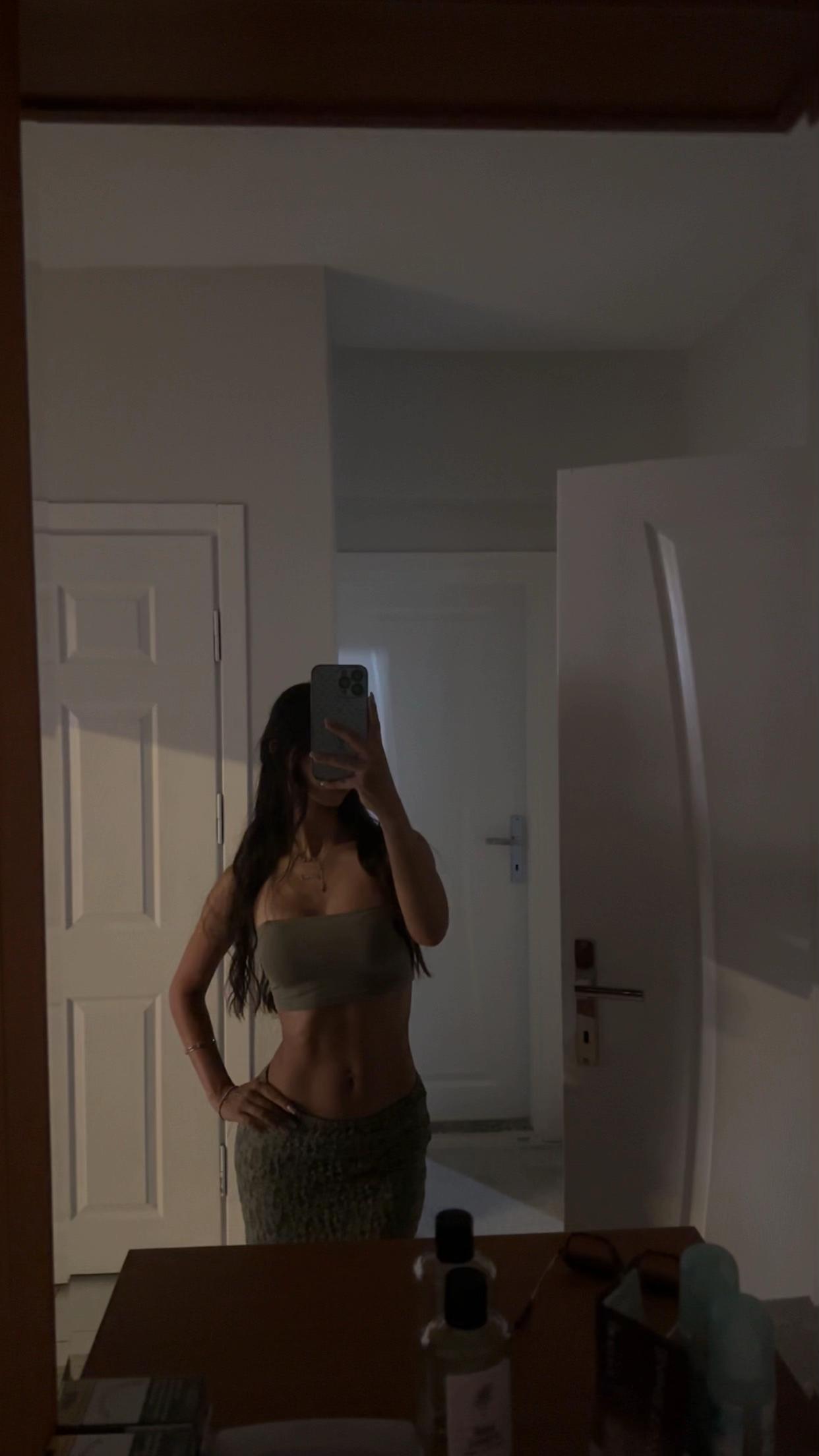 @🕸️🕸️