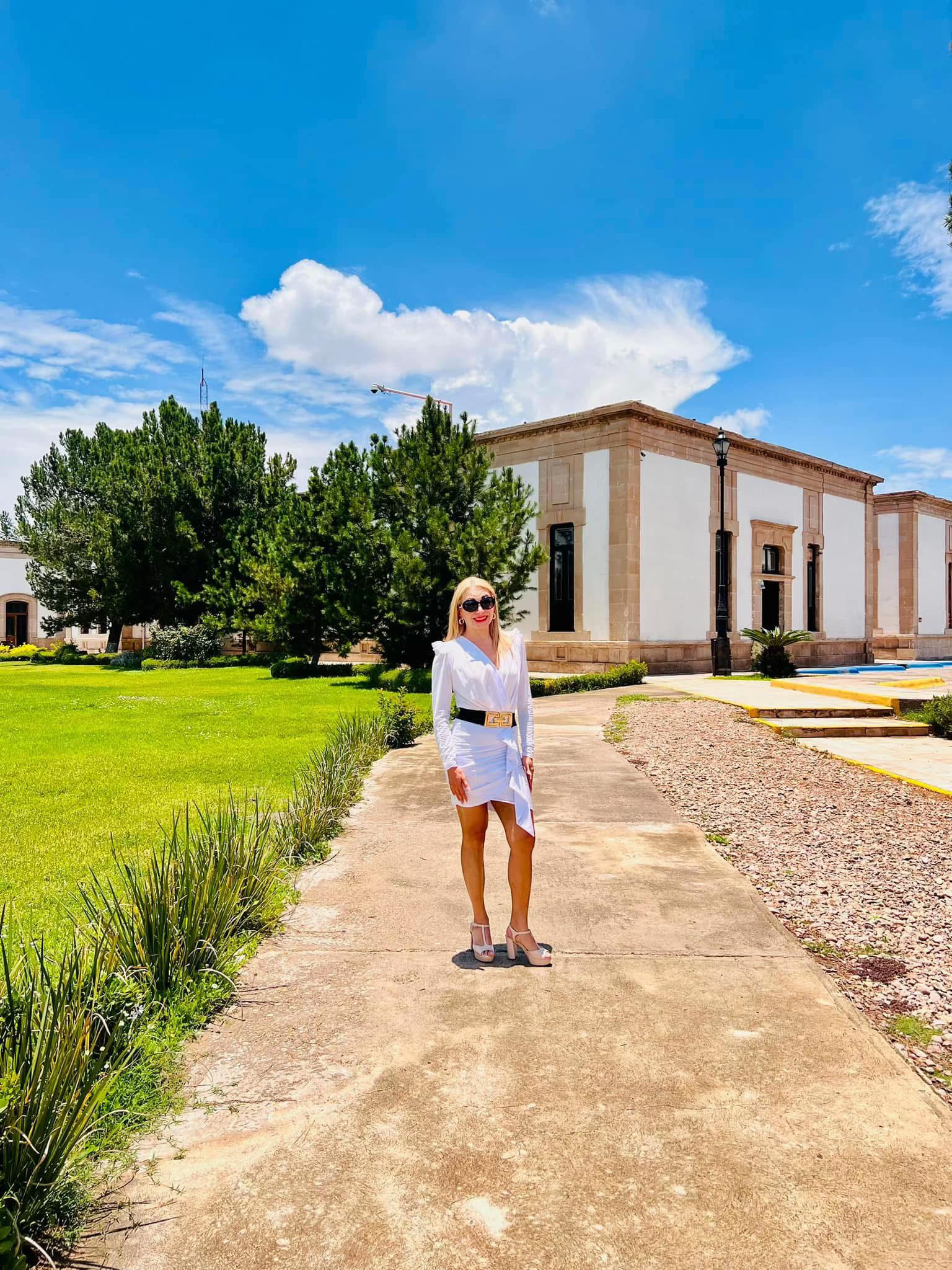 @Dra. Leticia Lomelí Guzmán