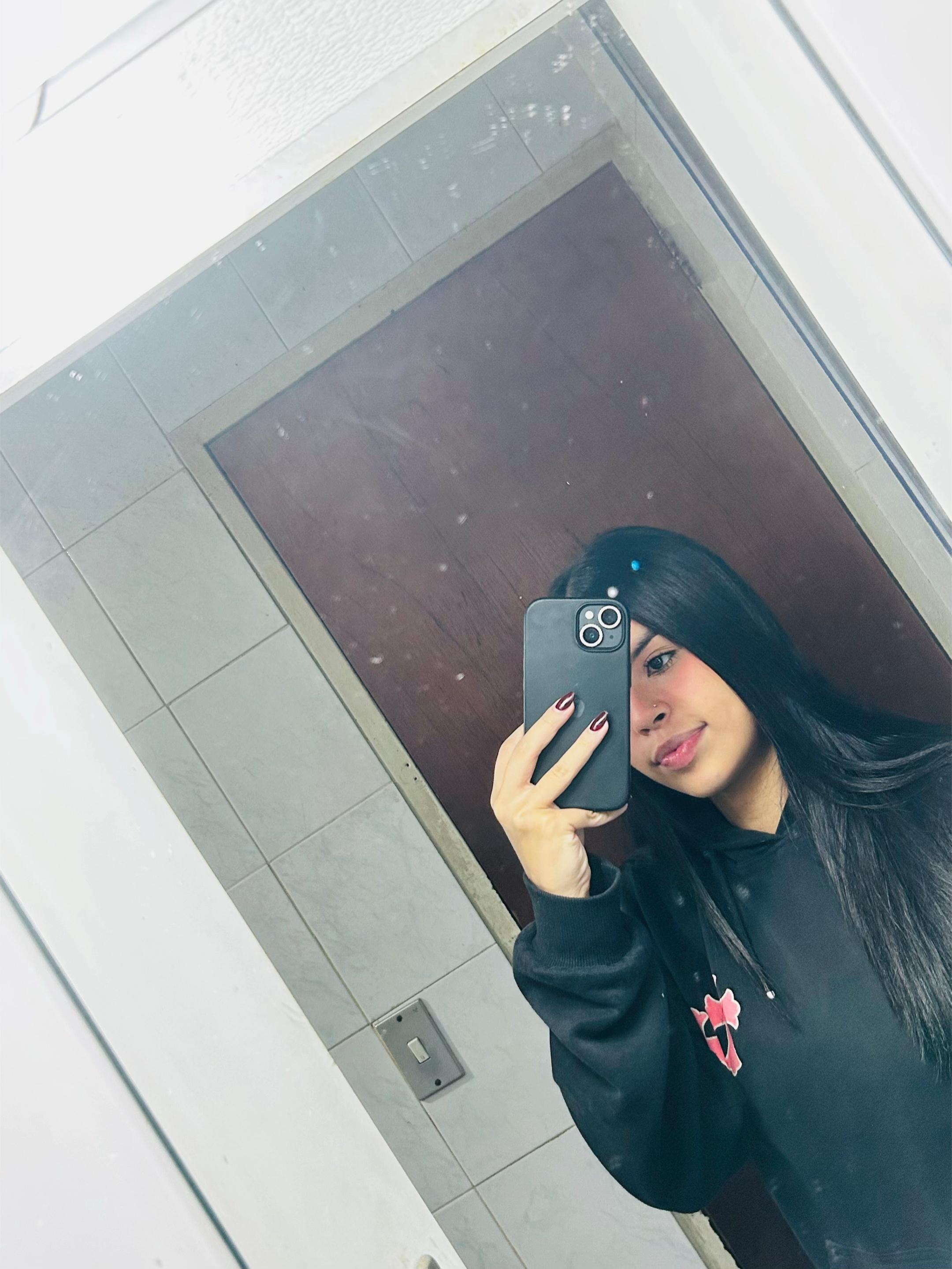 @𝐕