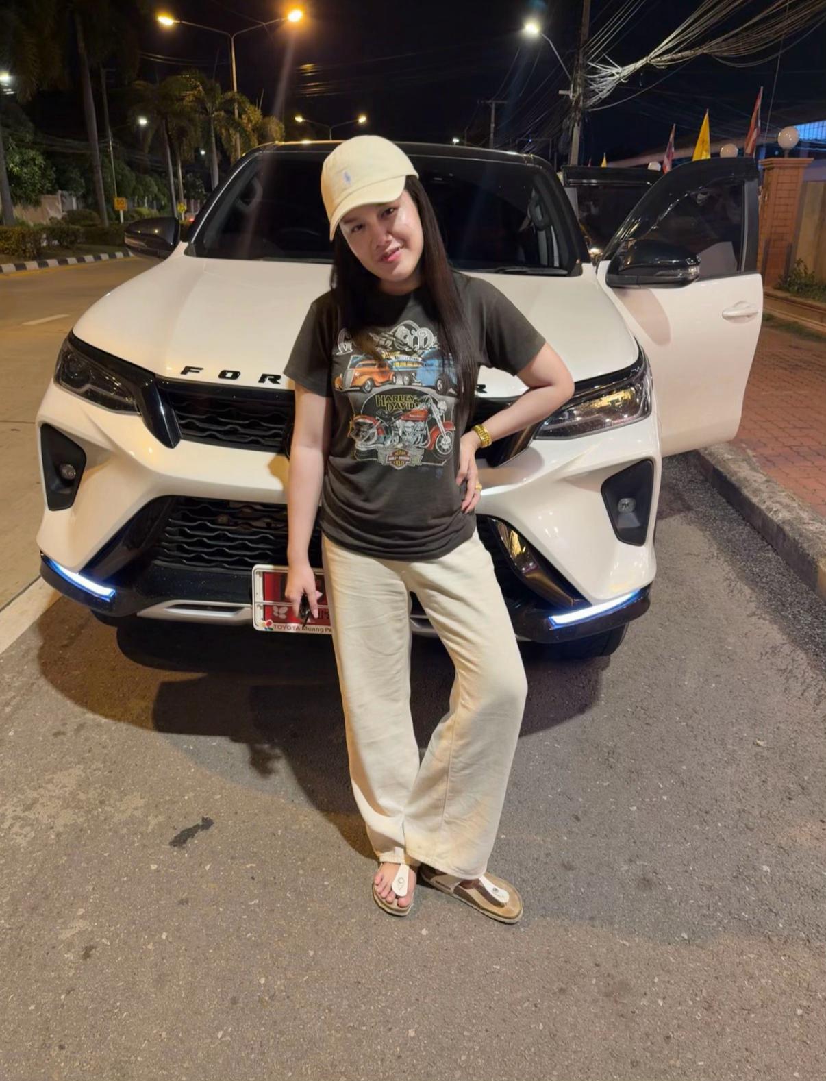 @𝓜 𝓲 𝓷 𝓽 🍒