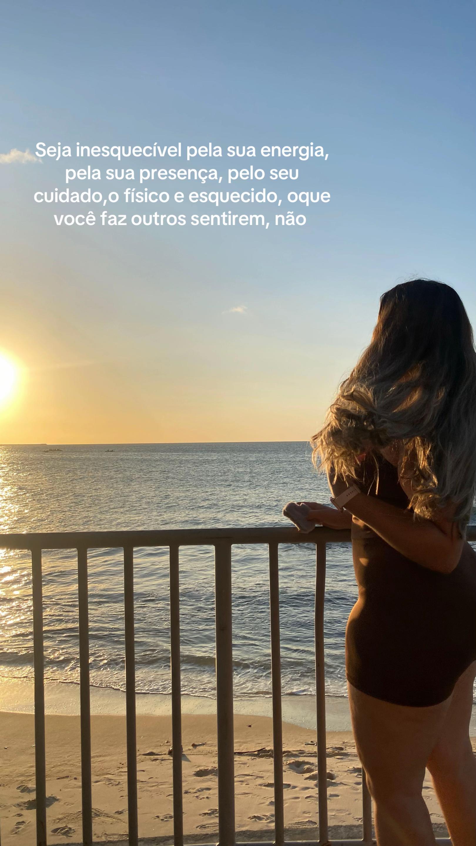 @vitoriarayana_