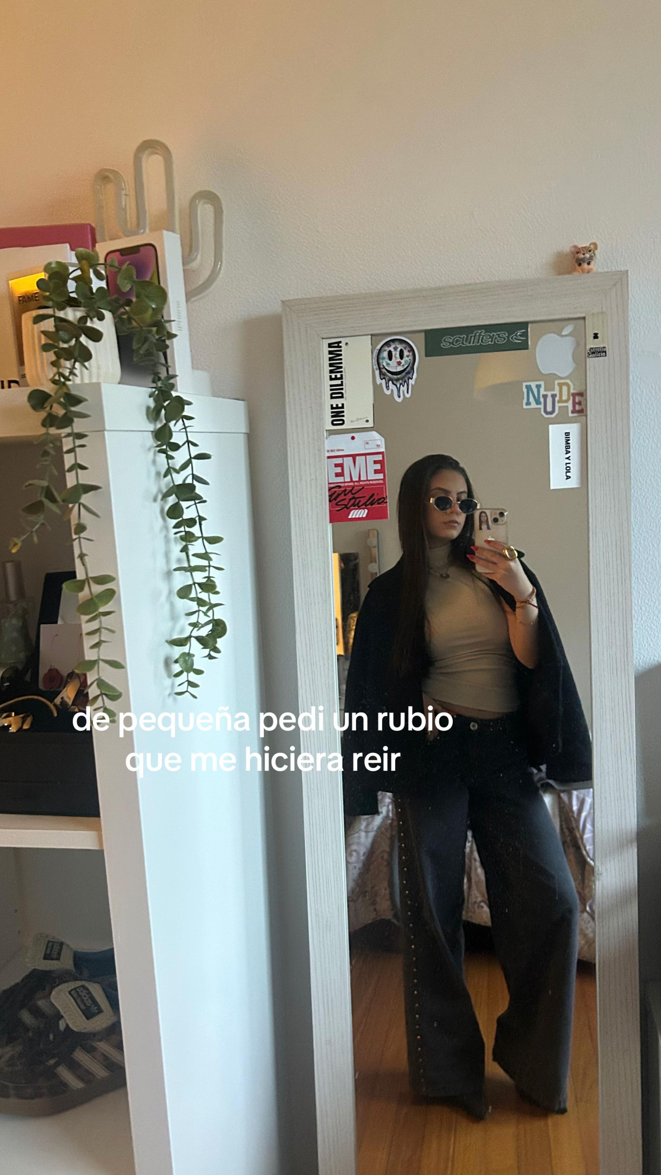 @aro🍒