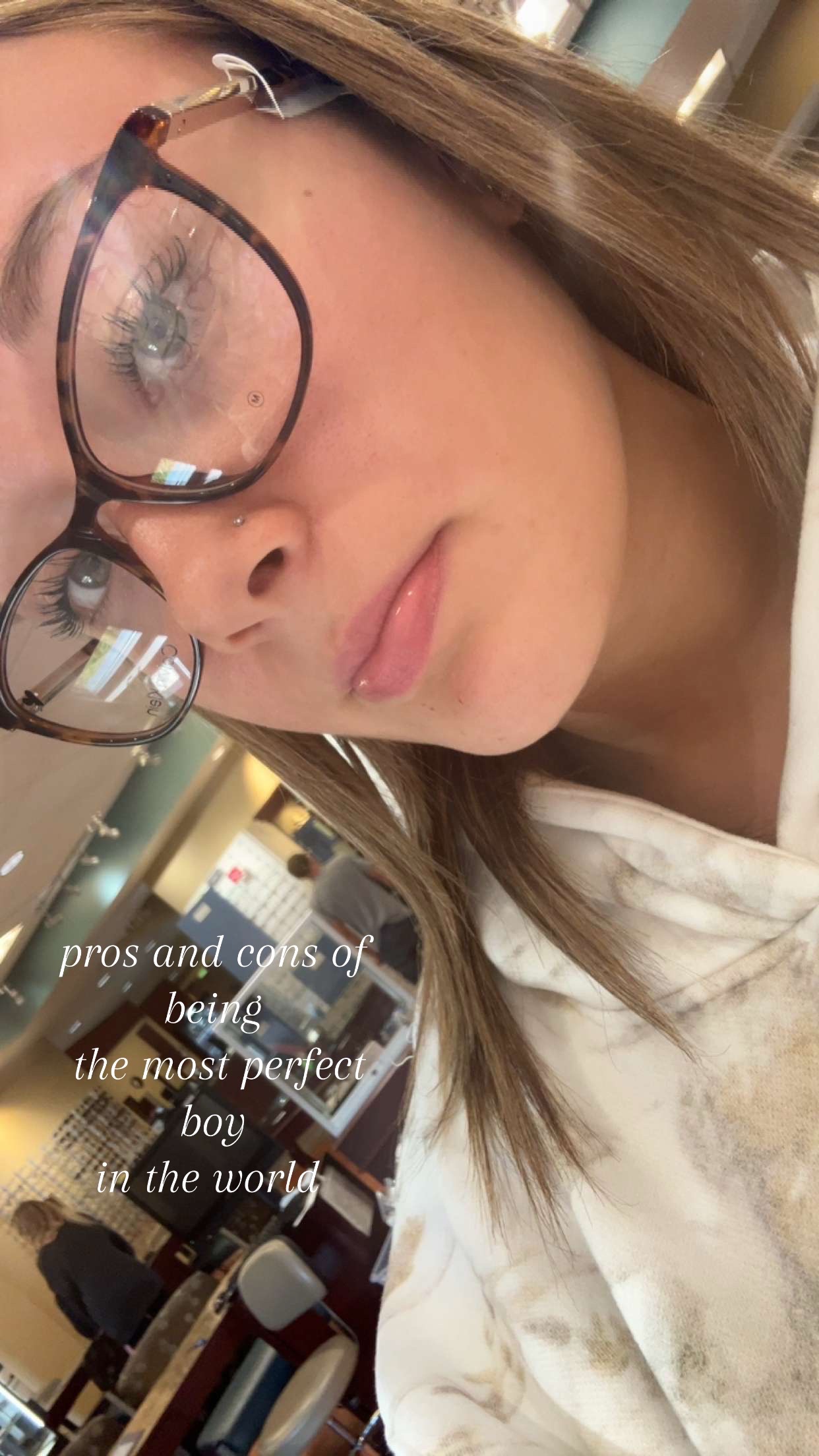 @️