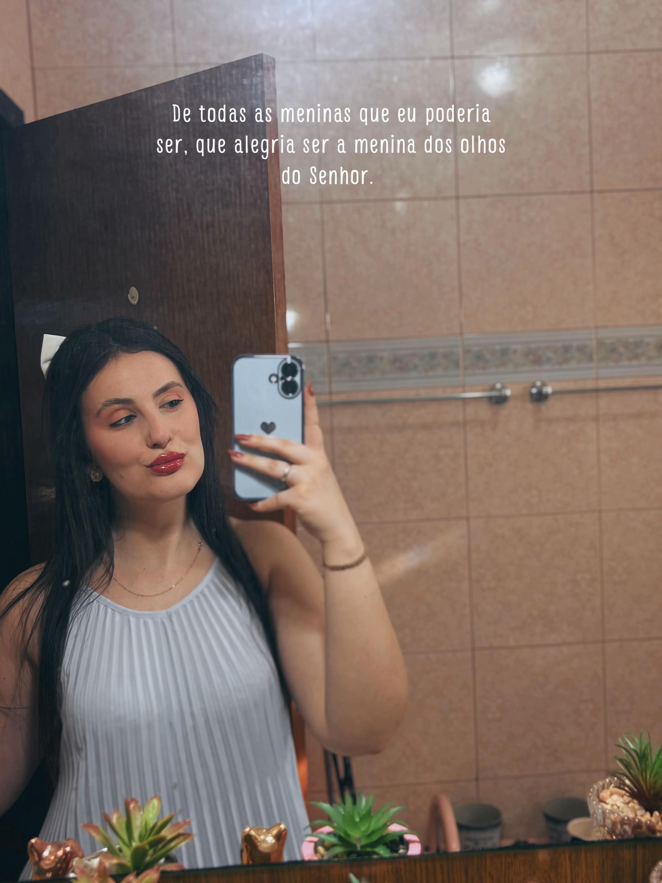 @Cristina Wolf 🦋