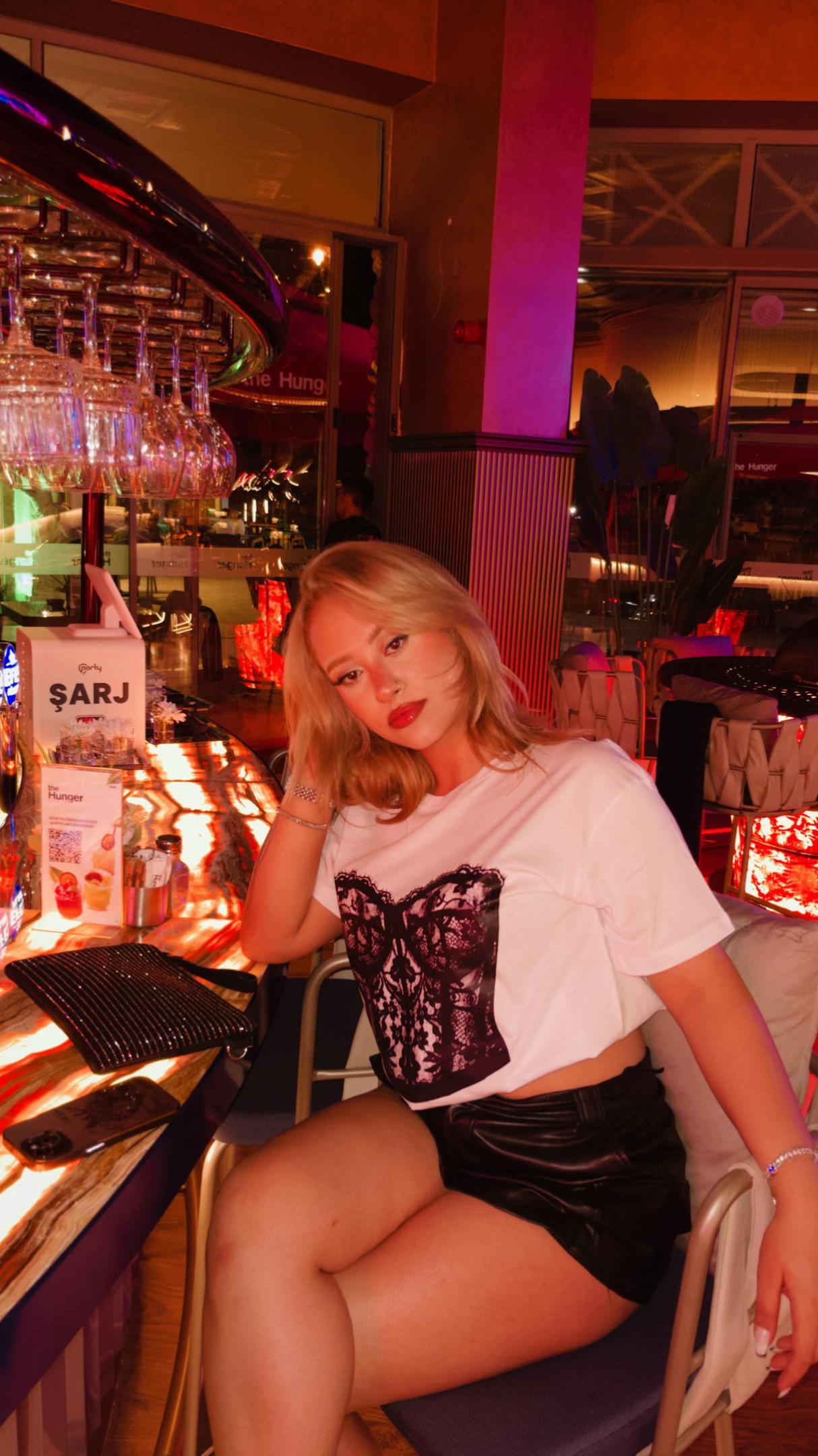 @𝐌𝐄𝐋𝐄𝐊