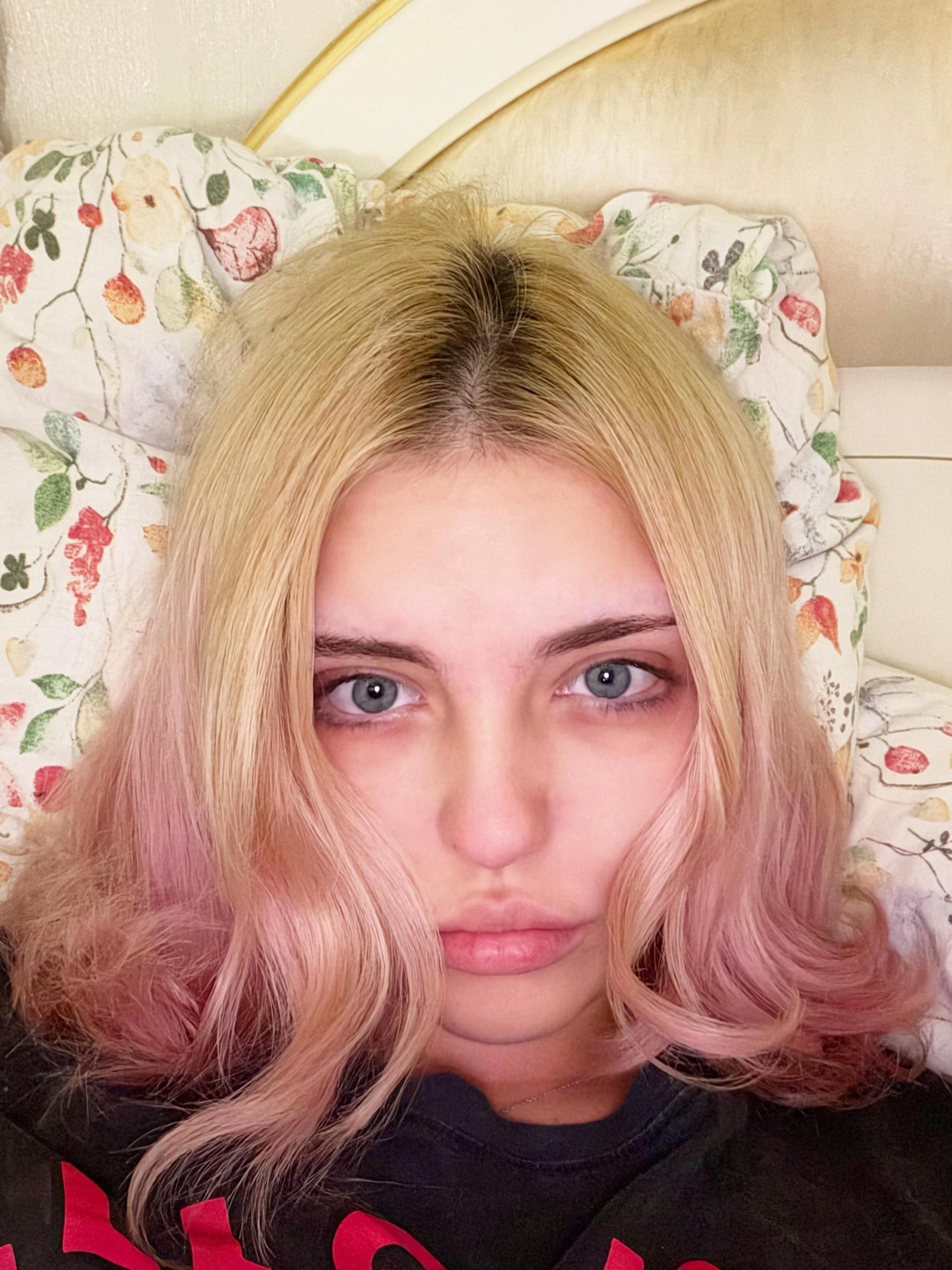 @🍧мелани🍡