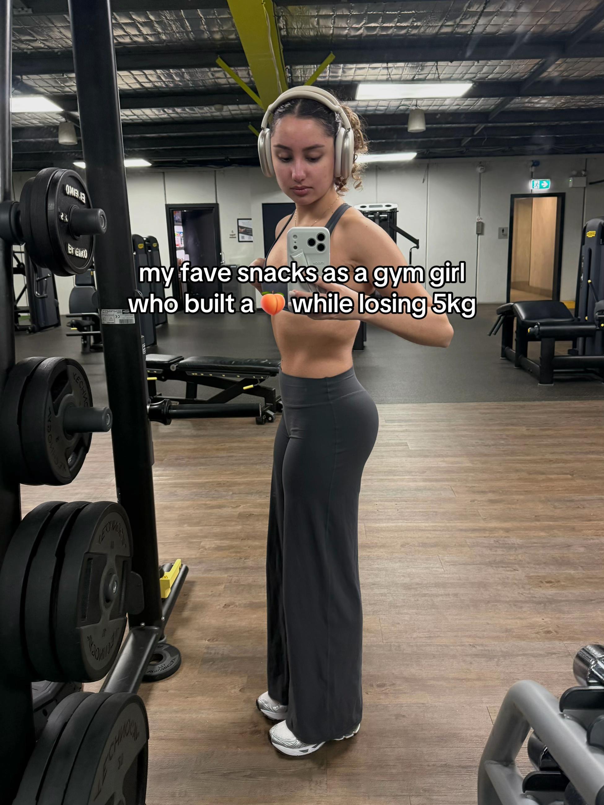 @sophiambfit