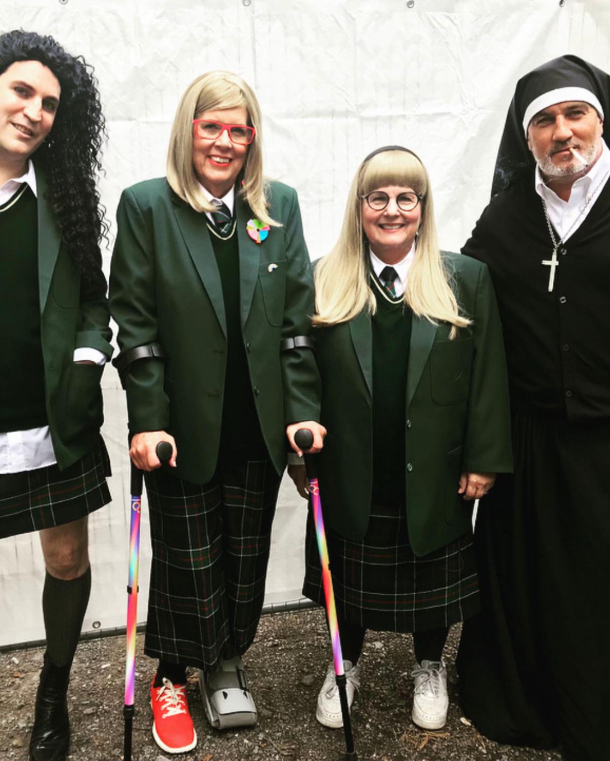 @coolcrutches