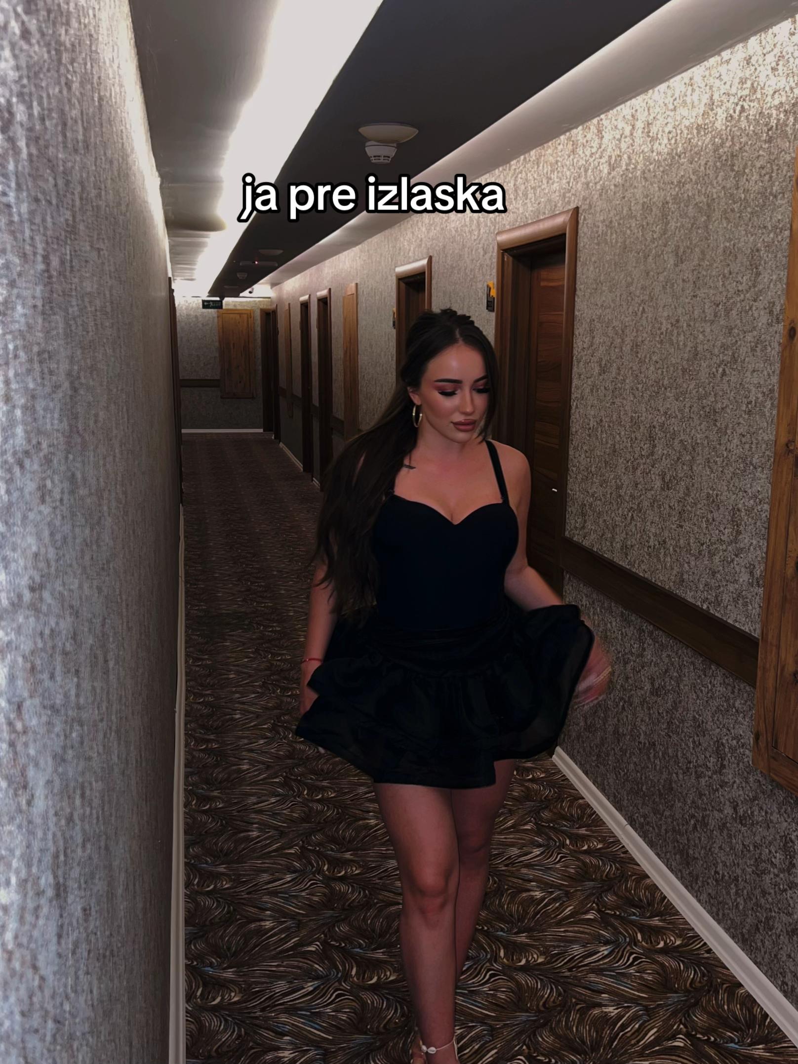 @kristinajx