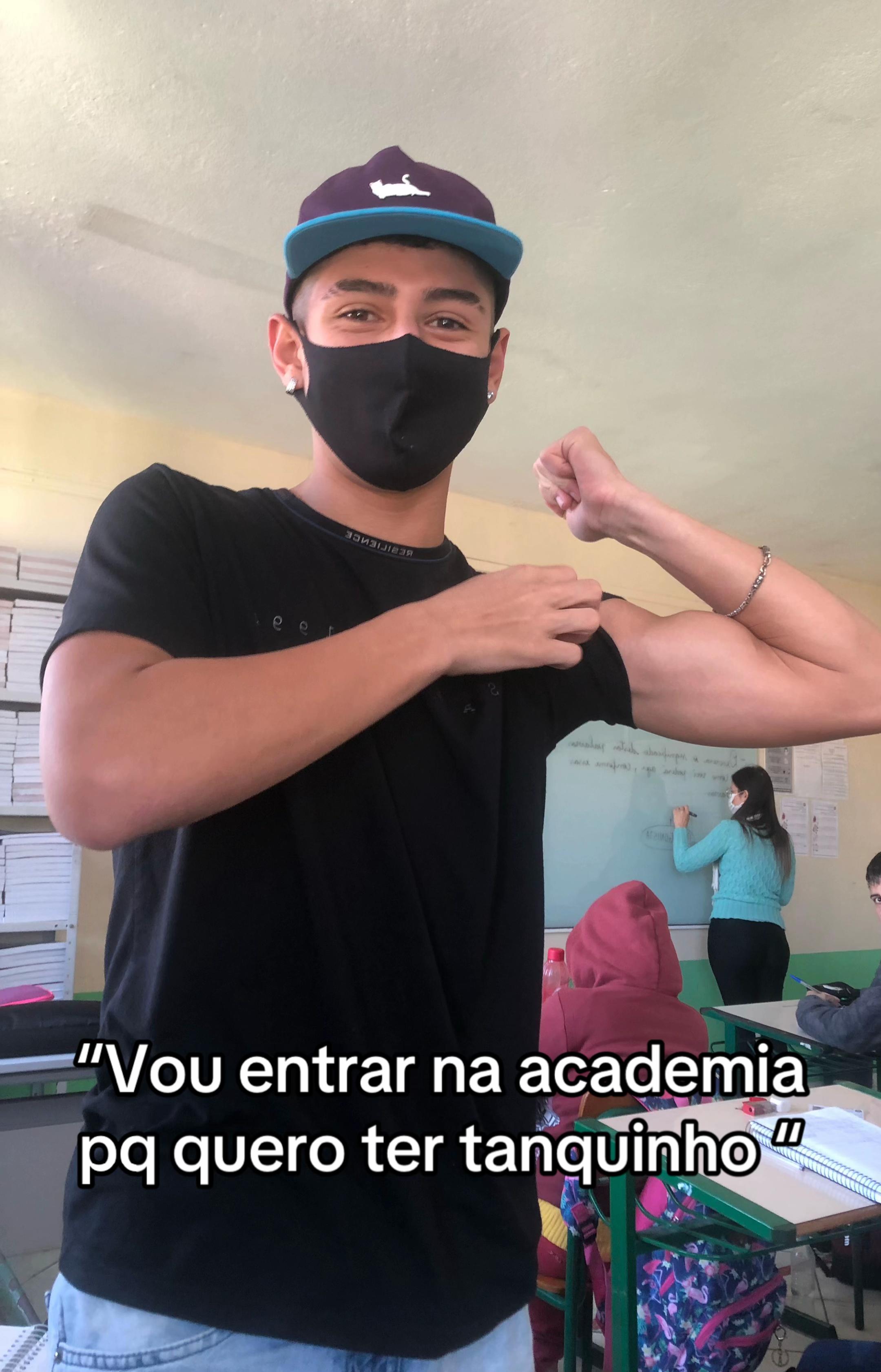 @AlanWaze