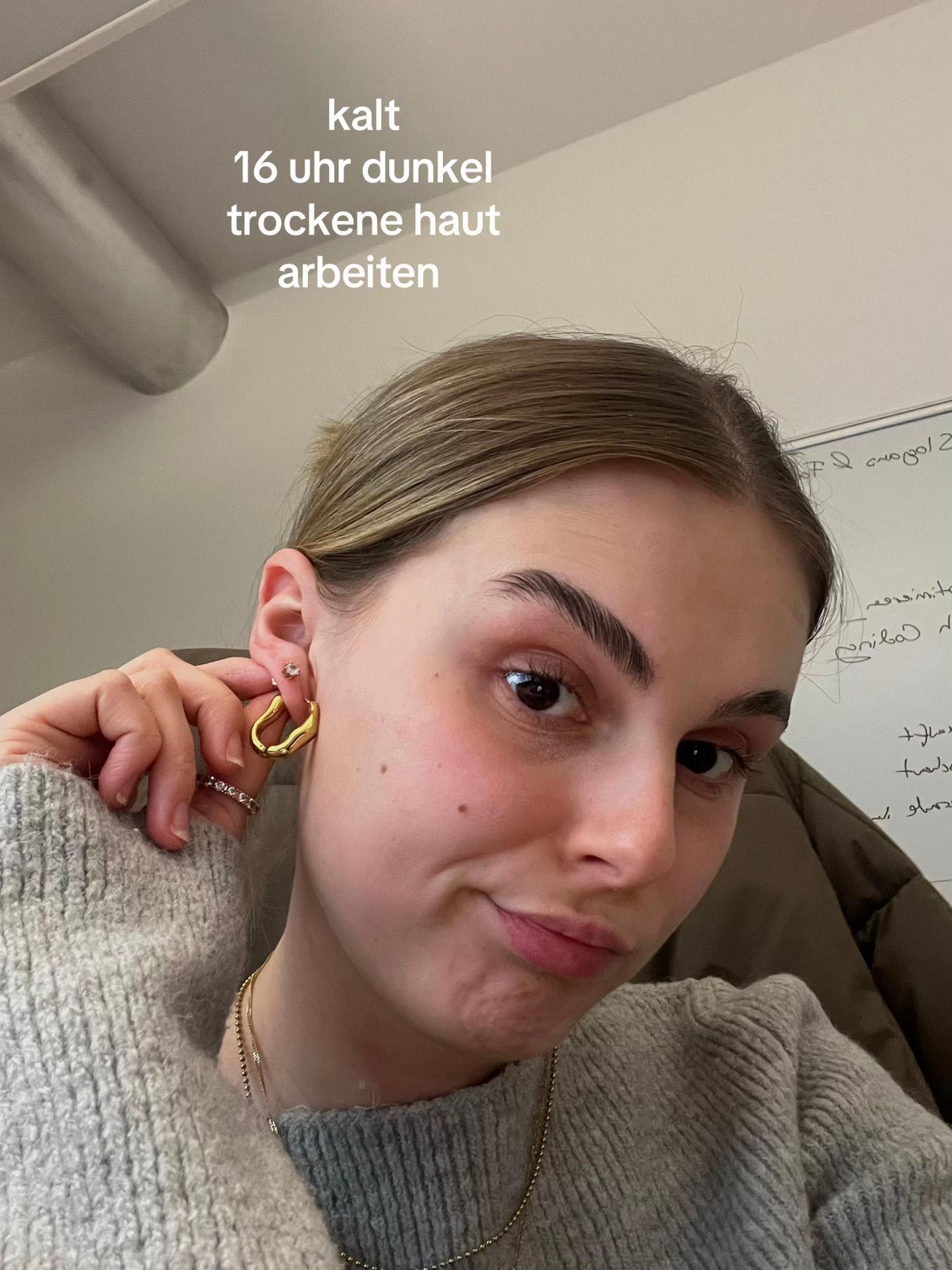 @lara-erin