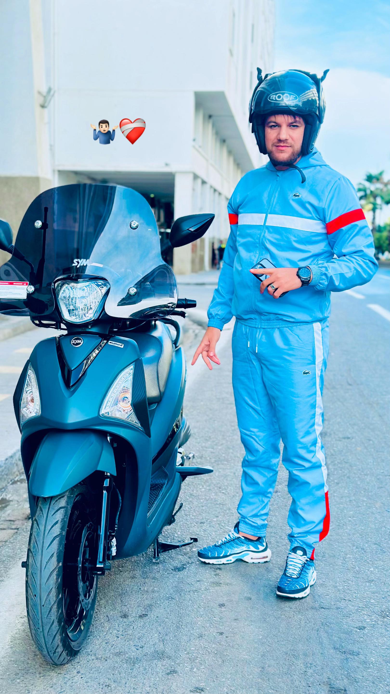 @🌹Aziz🌹١٩٢١🕊️
