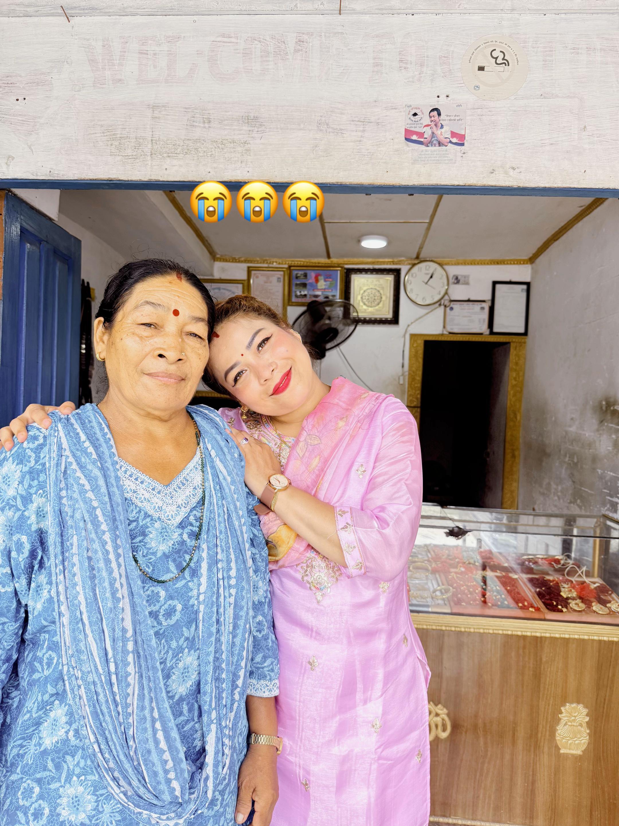 @Rina barely🇳🇵