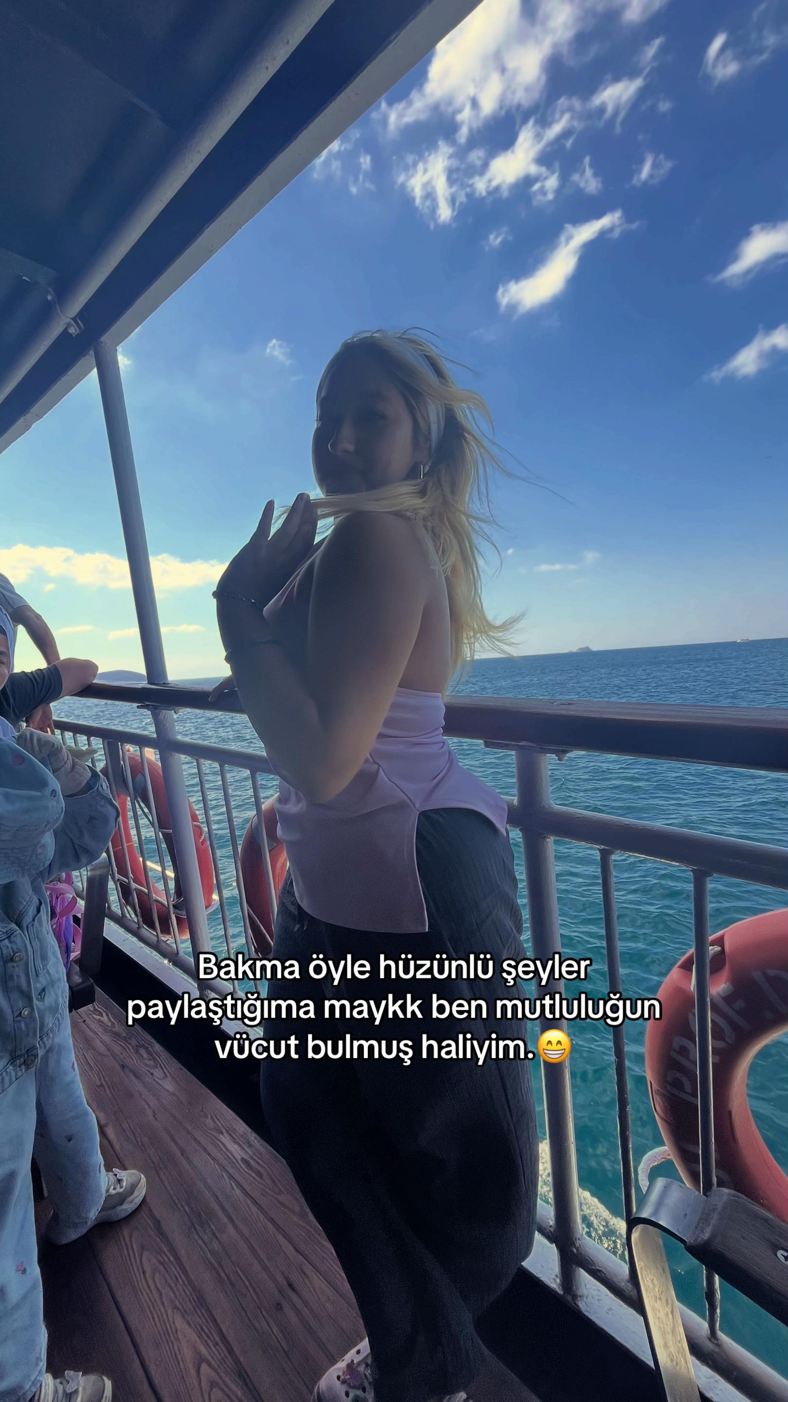 @İroşlaylom🪼