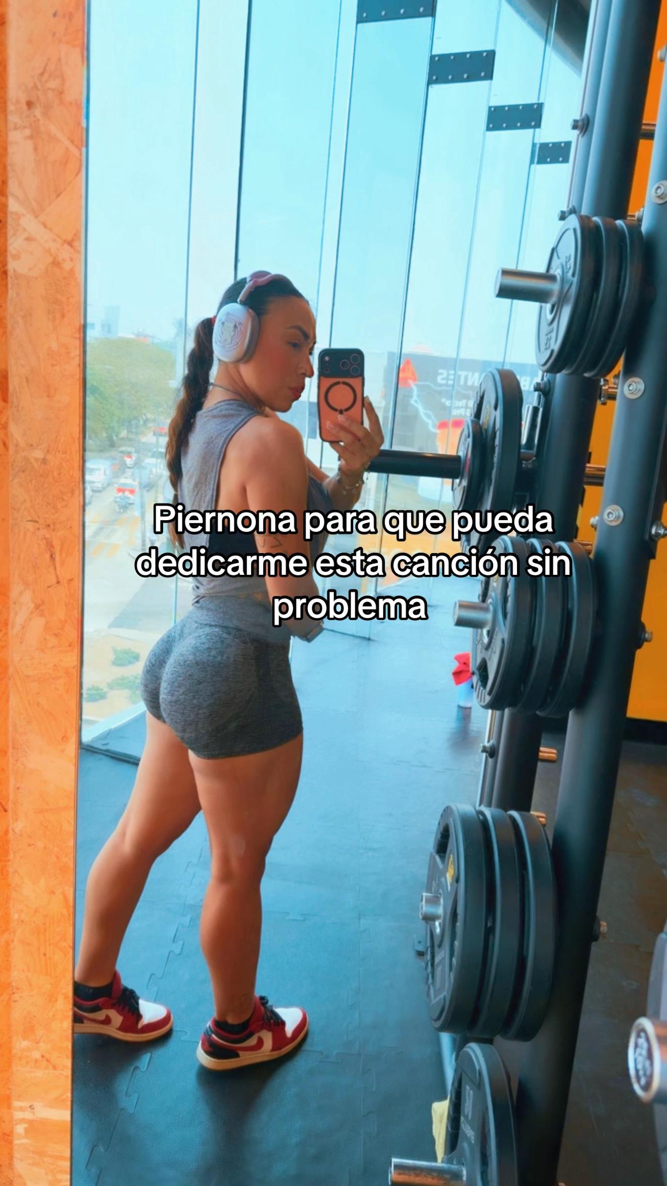@Tiapaooolaa