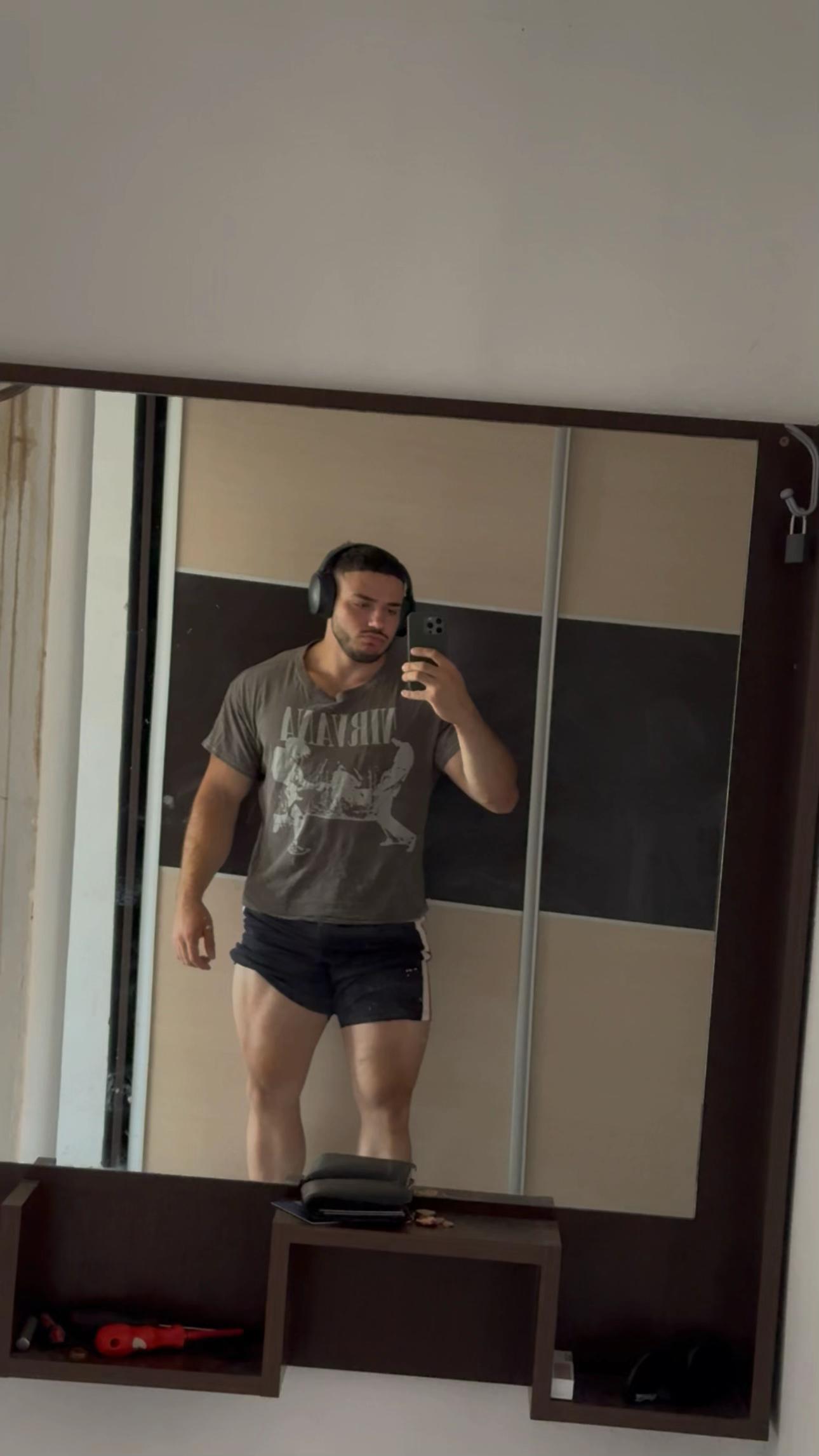 @vik3vik2