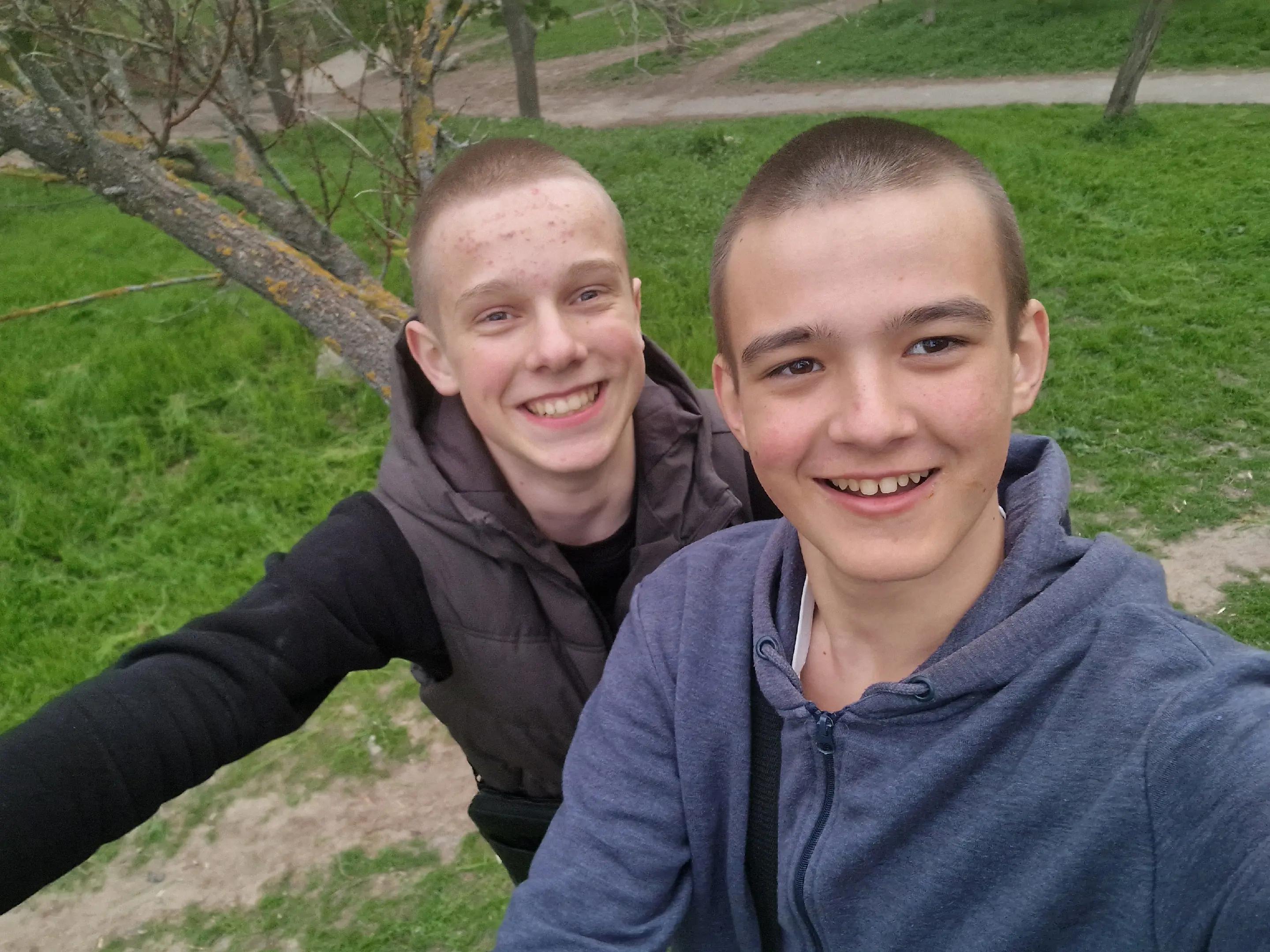 @raychezz#твердый