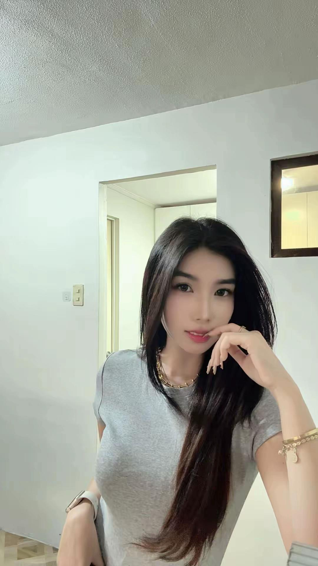 @Lily🐰