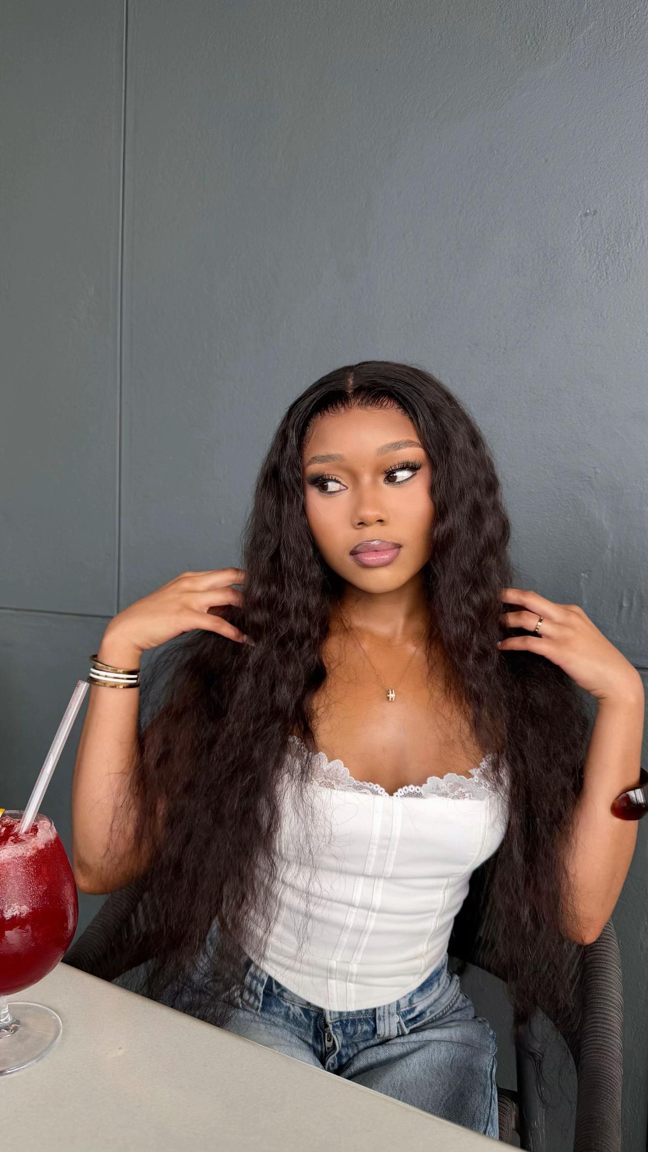 @𝑎𝑚𝑎𝑛𝑑𝑎💋